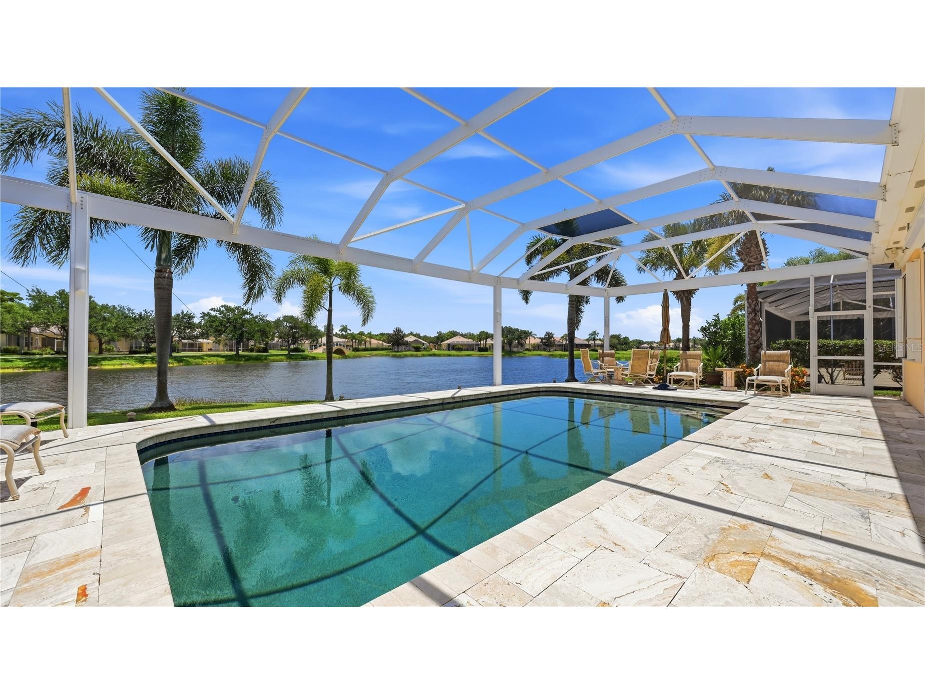 8672 Dolce Lane Sarasota FL 34238 A4700661 image49