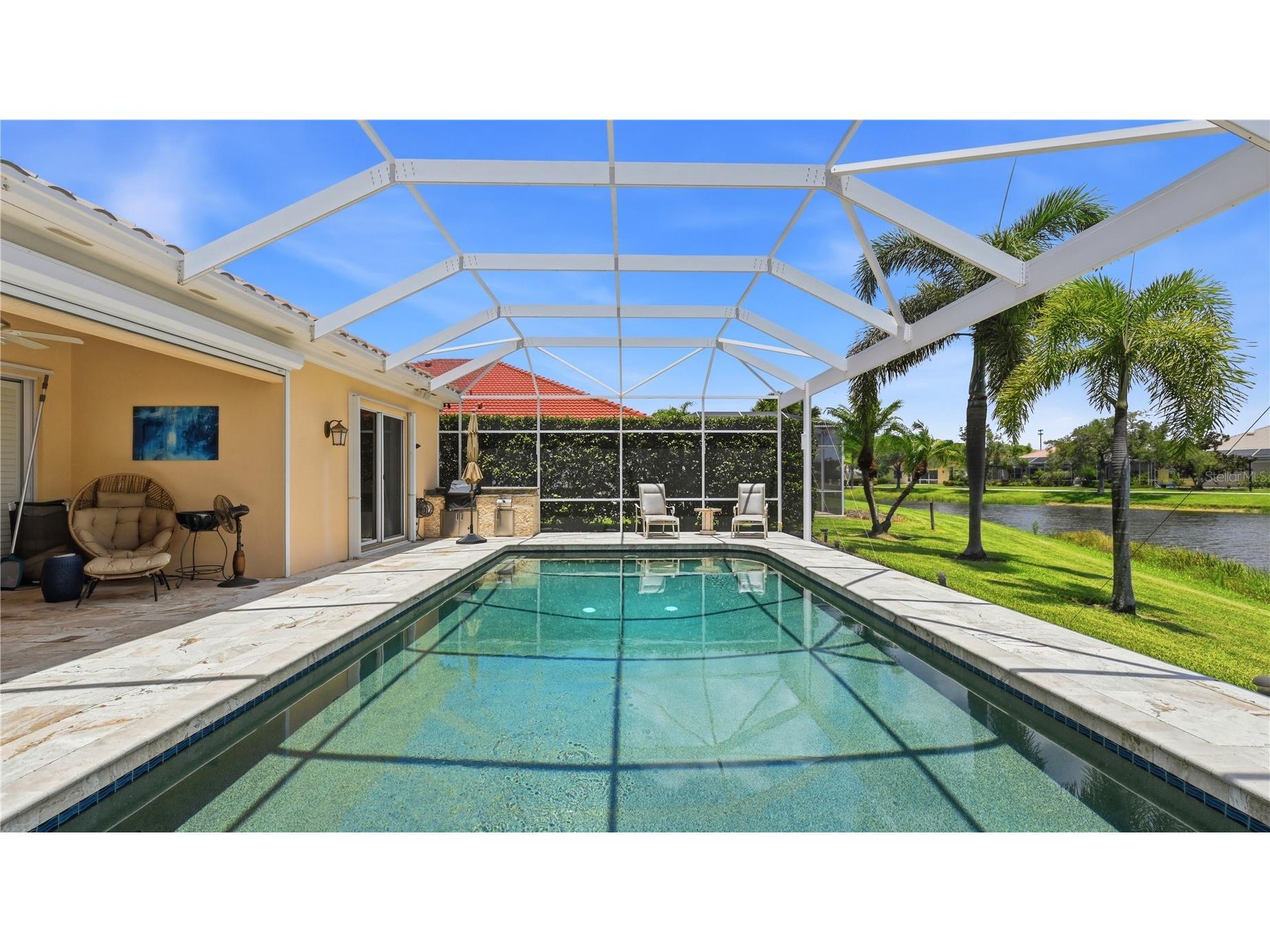 8672 Dolce Lane Sarasota FL 34238 A4700661 image51