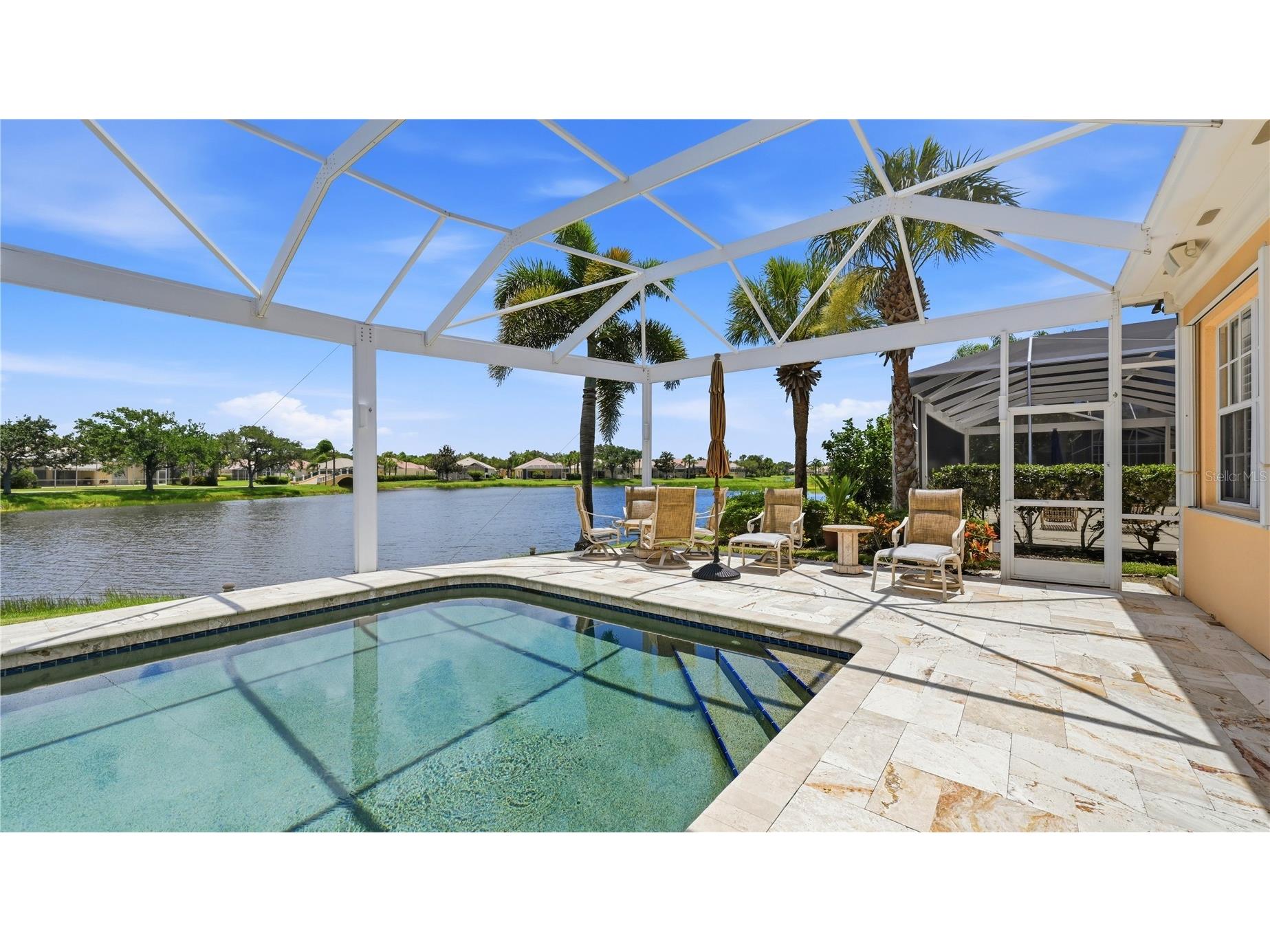8672 Dolce Lane Sarasota FL 34238 A4700661 image52