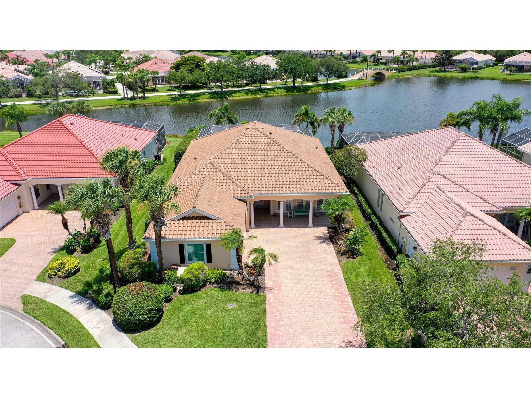 8672 Dolce Lane Sarasota FL 34238 A4700661 image6