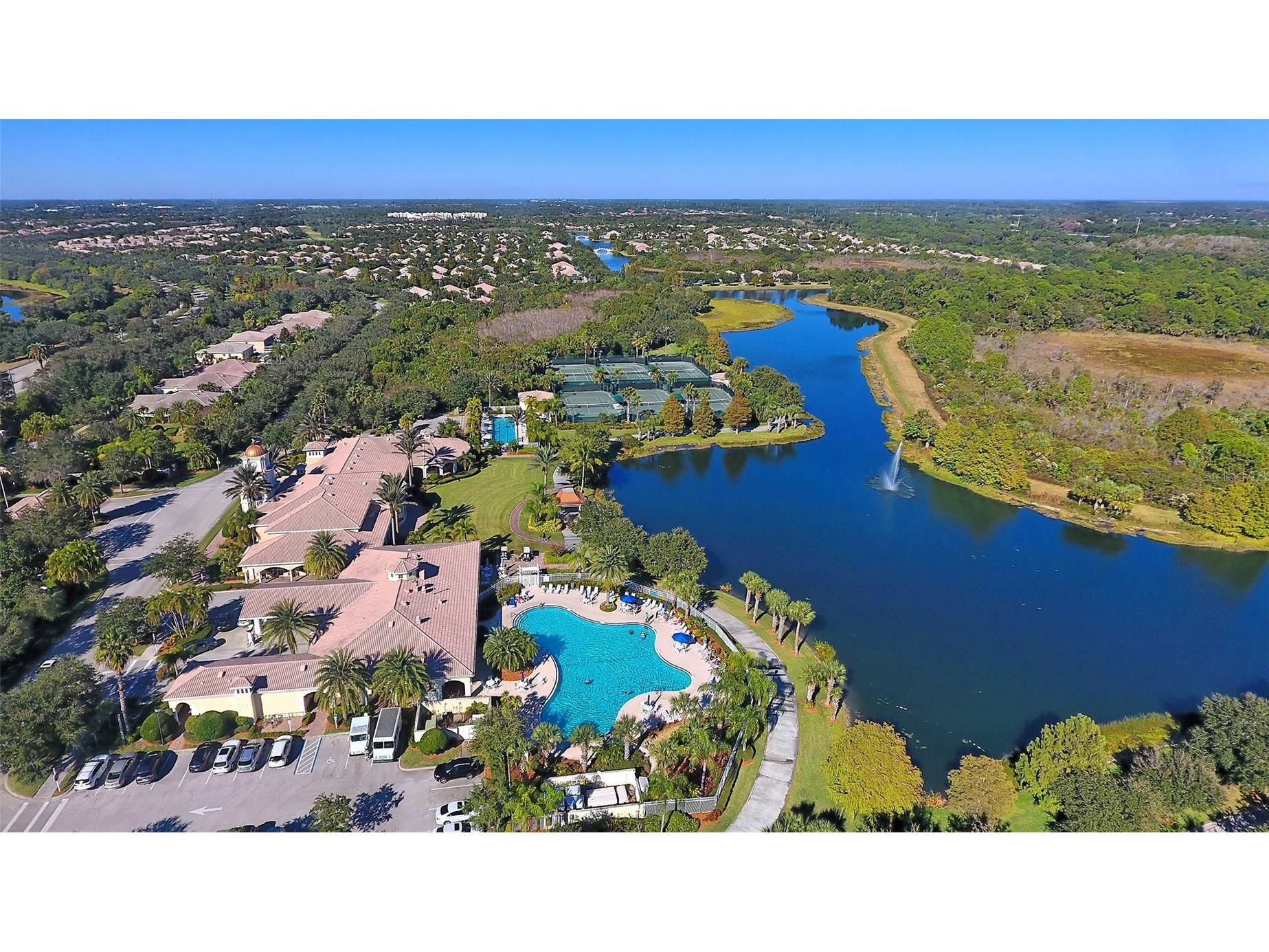 8672 Dolce Lane Sarasota FL 34238 A4700661 image70