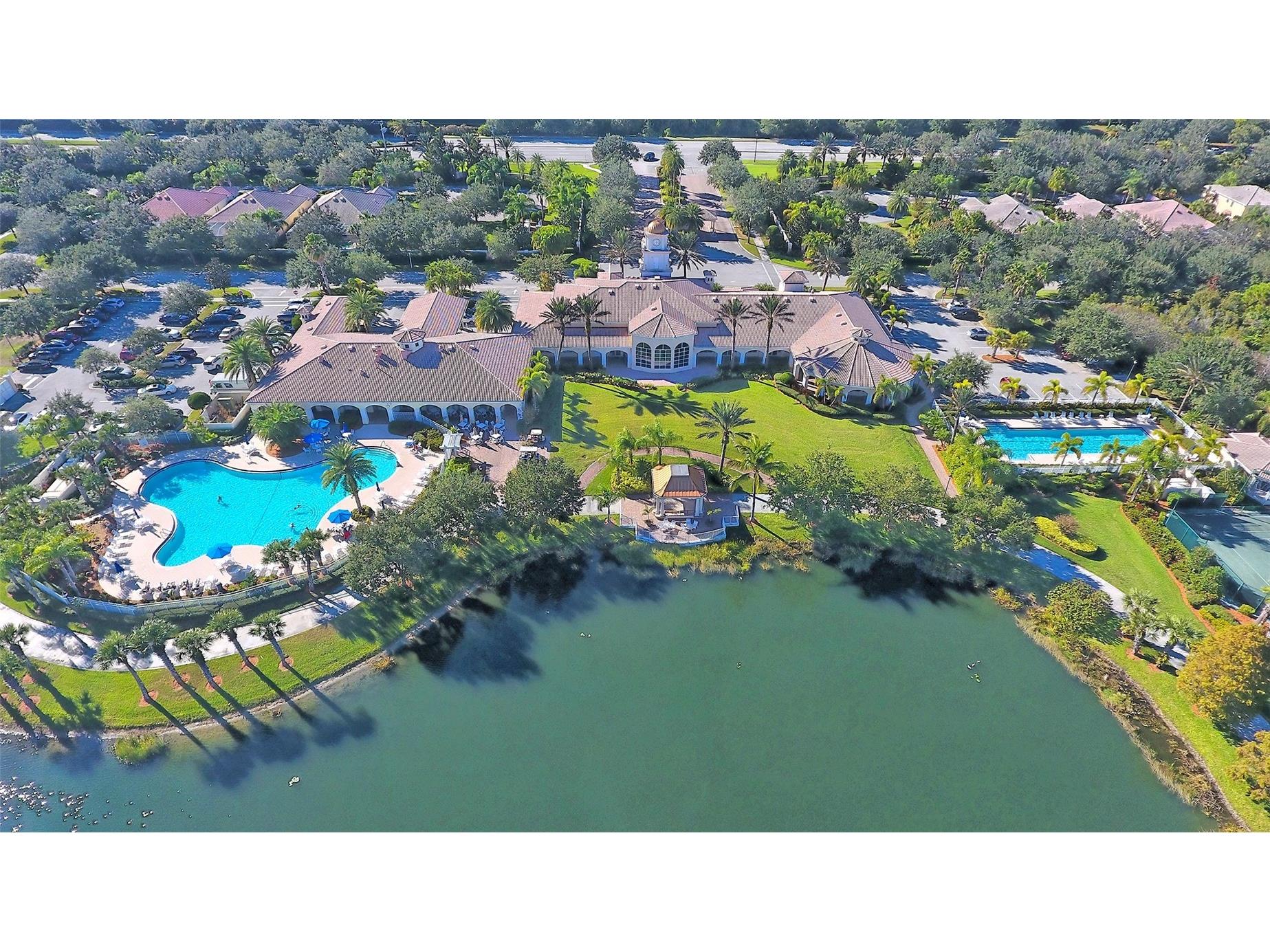 8672 Dolce Lane Sarasota FL 34238 A4700661 image72
