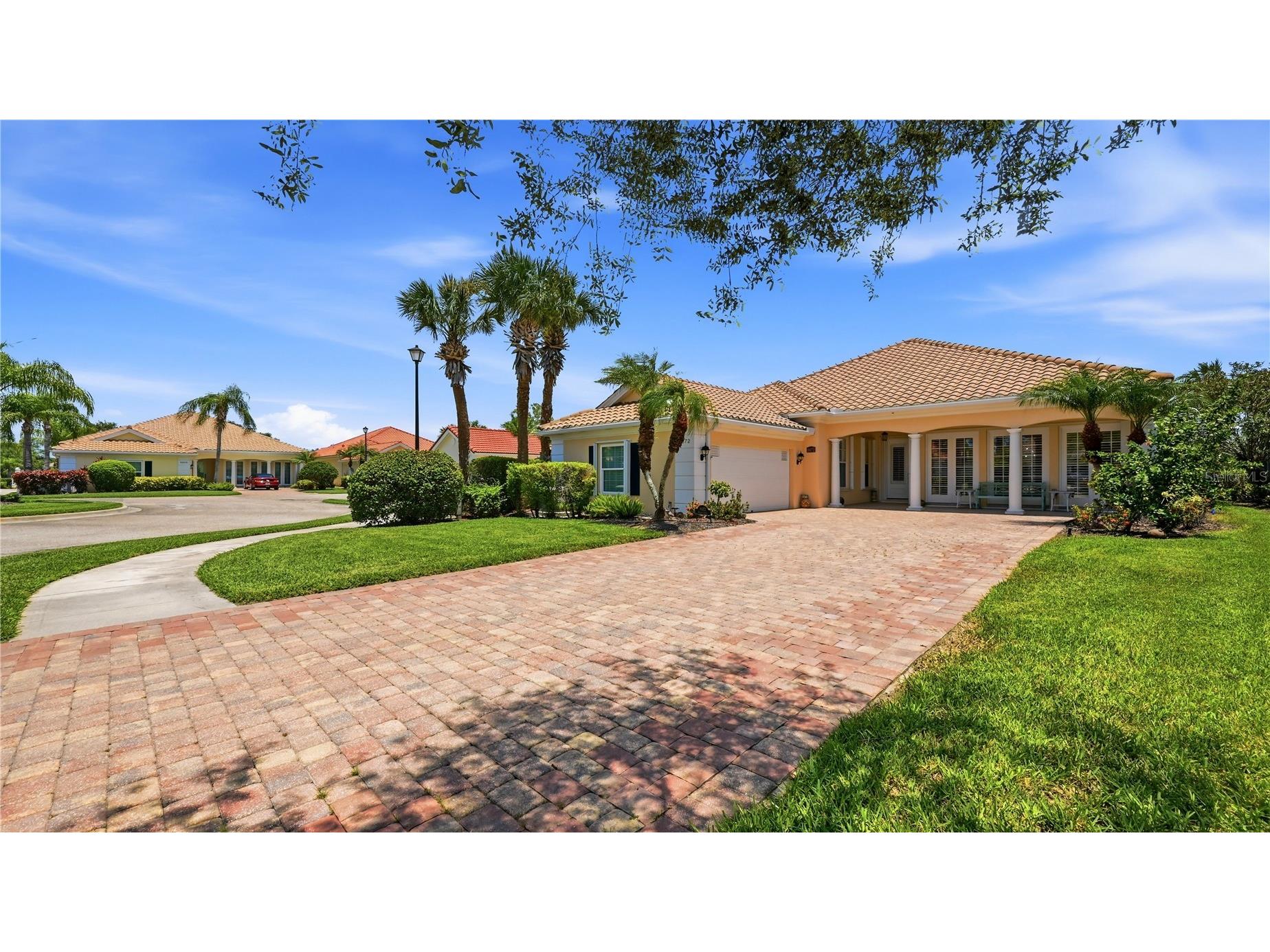 8672 Dolce Lane Sarasota FL 34238 A4700661 image98