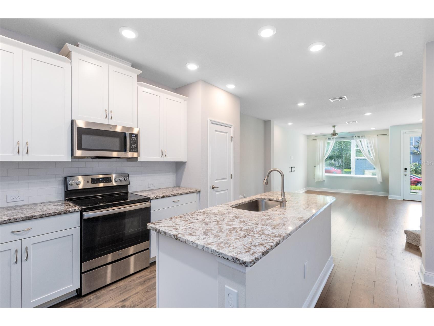 8673 Tavistock Lakes Boulevard Orlando FL 32827 O6412594 image2
