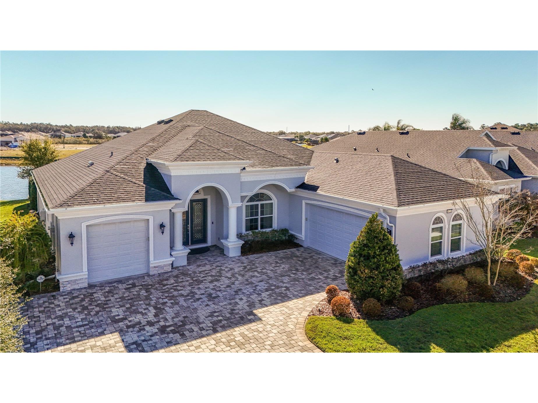 8674 Bridgeport Bay Mount Dora FL 32757 - LAKES OF MOUNT DORA G5109023 image1