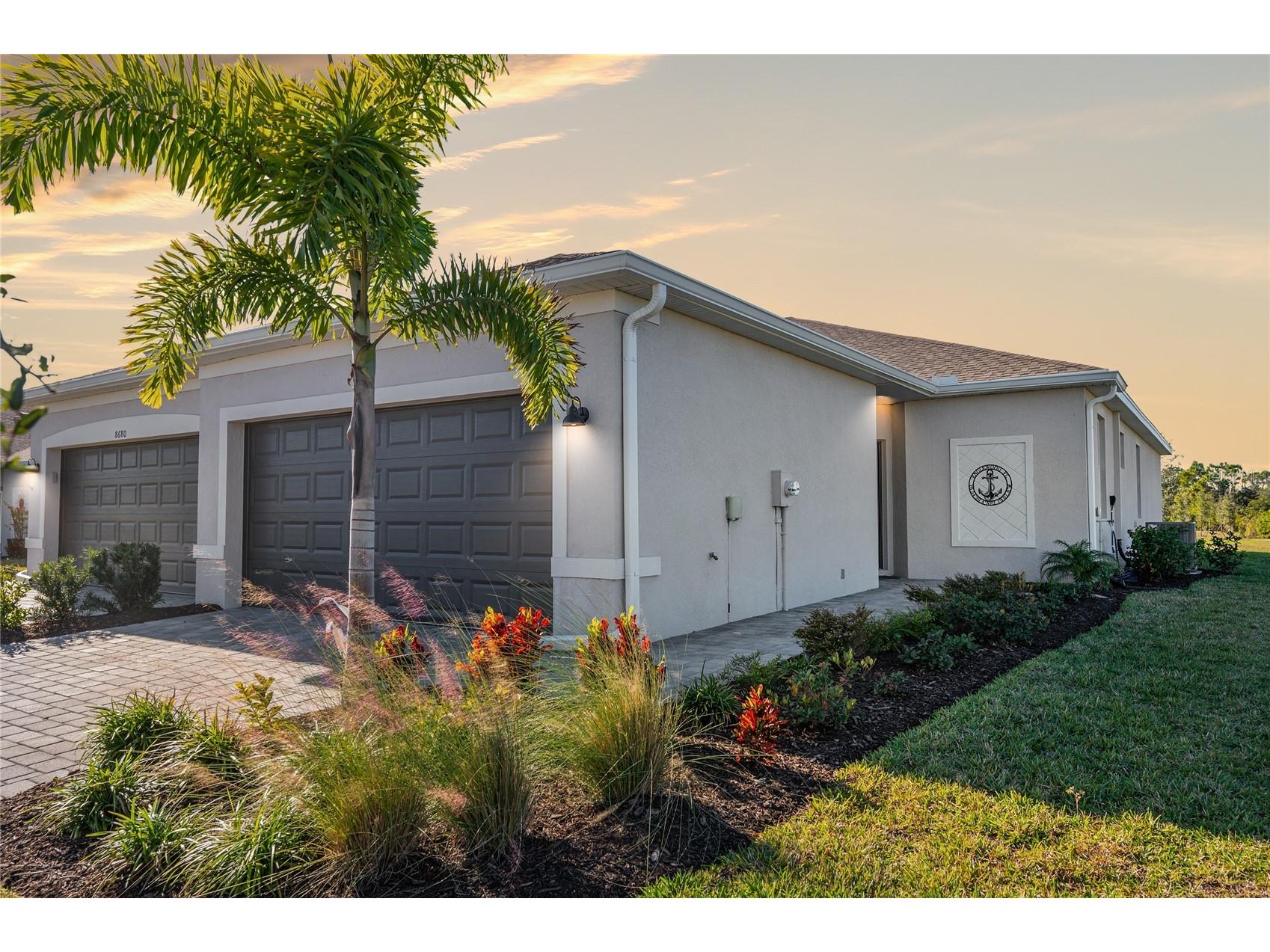 8674 Saint Kitts Circle Englewood FL 34224 D6145666 image1