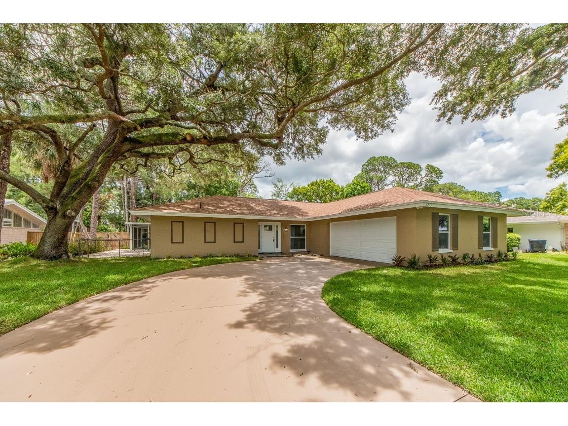 8675 15th Street N Saint Petersburg FL 33702 U8248015 image1