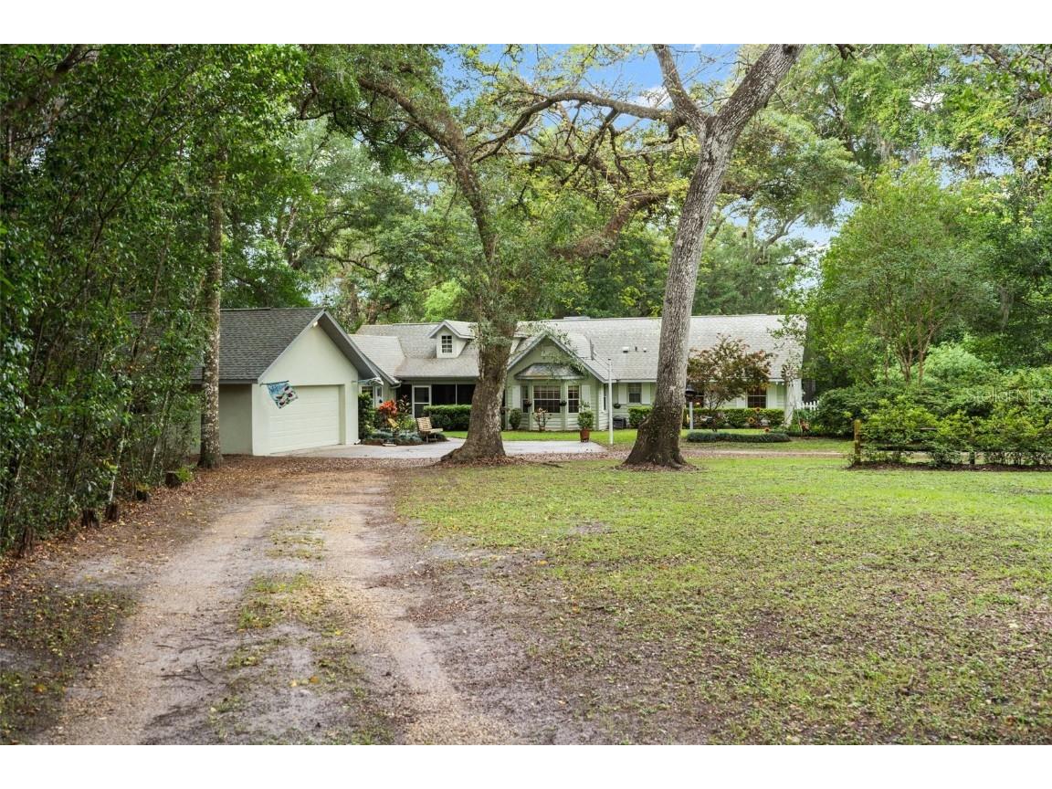 8675 E Henderson Trail Inverness FL 34450 W7853942 image1