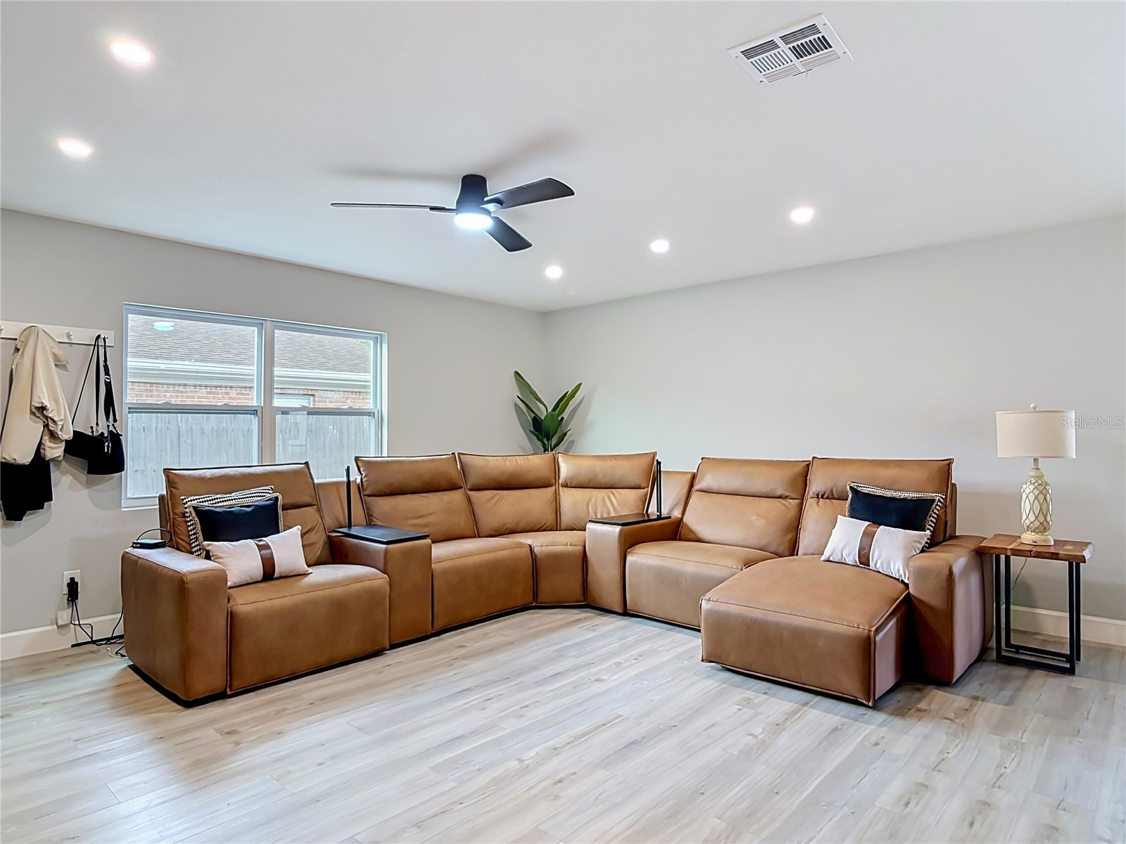 8676 Hillside Drive Orlando FL 32810 O6420306 image15