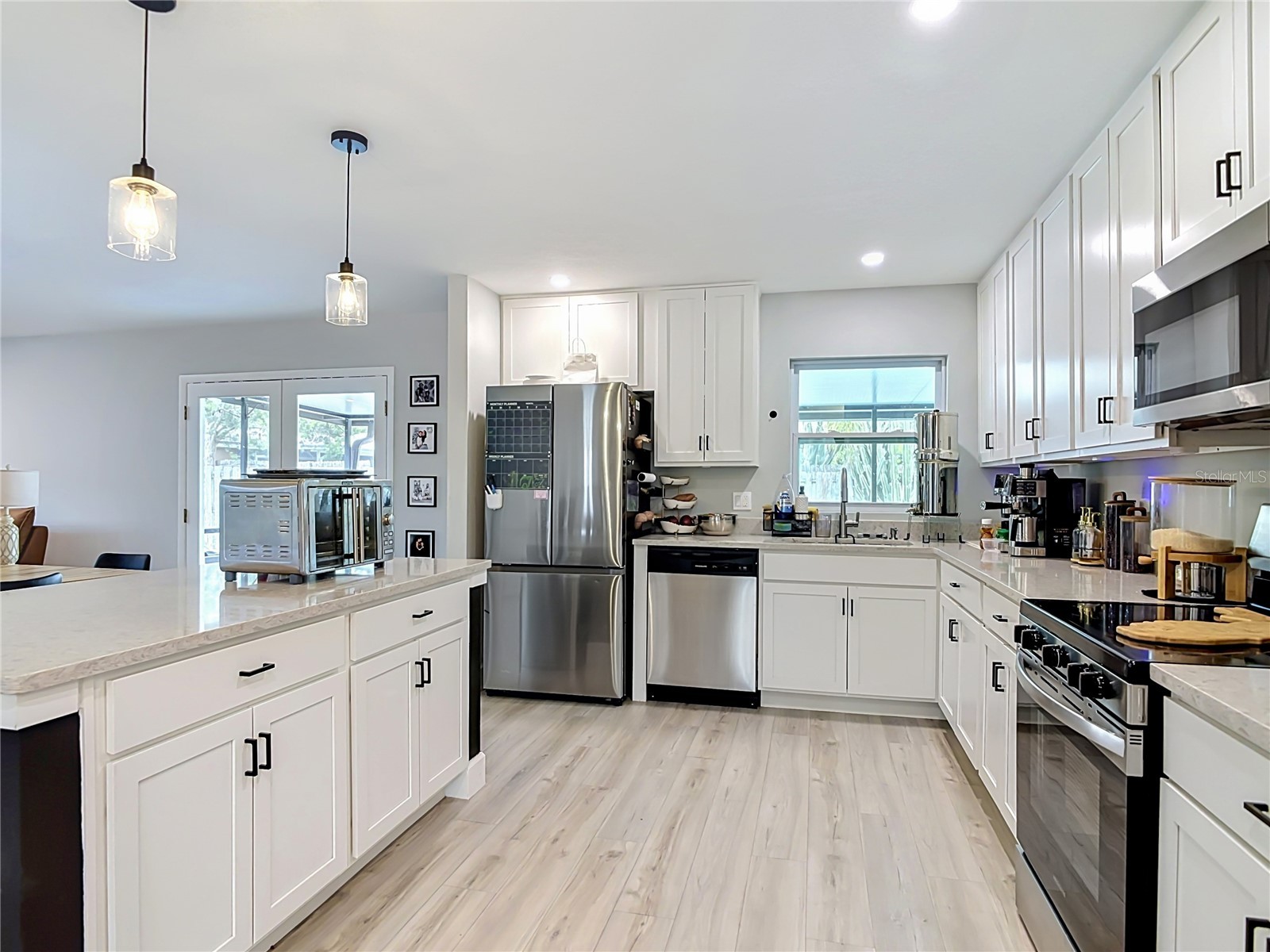 8676 Hillside Drive Orlando FL 32810 O6420306 image21
