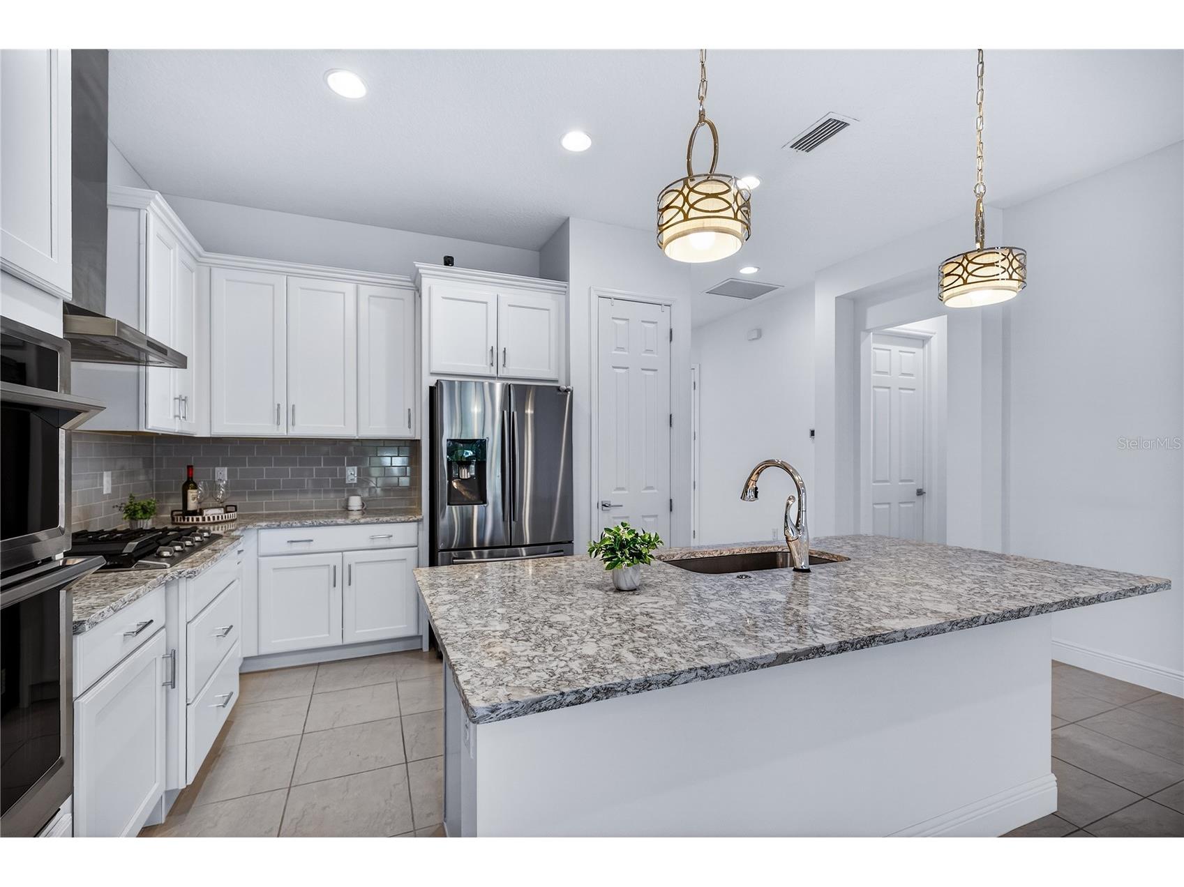 8677 Bridgeport Bay Circle Mount Dora FL 32757 G5106927 image10