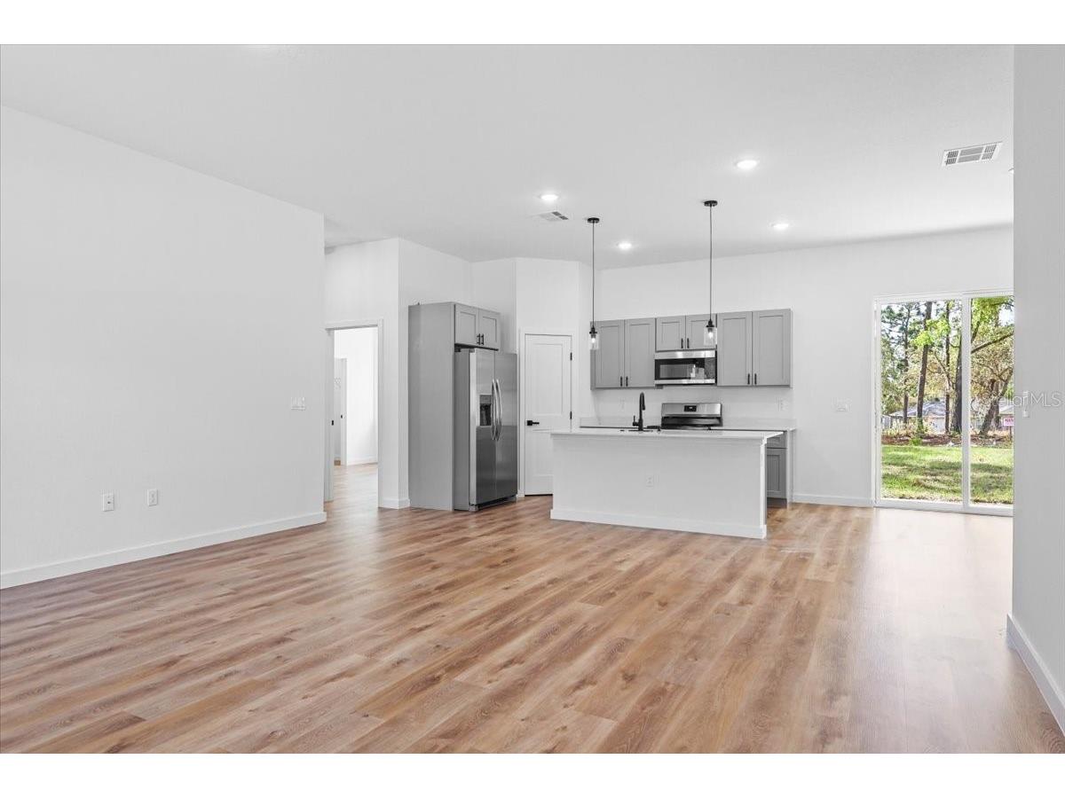 8677 N Circular Way Citrus Springs FL 34434 O6399298 image3