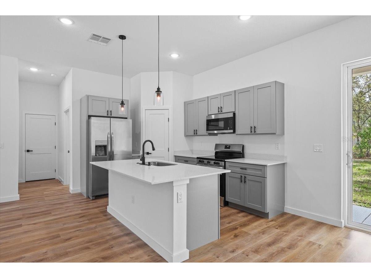 8677 N Circular Way Citrus Springs FL 34434 O6399298 image5