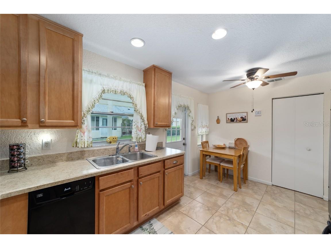 8677 SW 95th Lane #E Ocala FL 34481 OM713215 image15