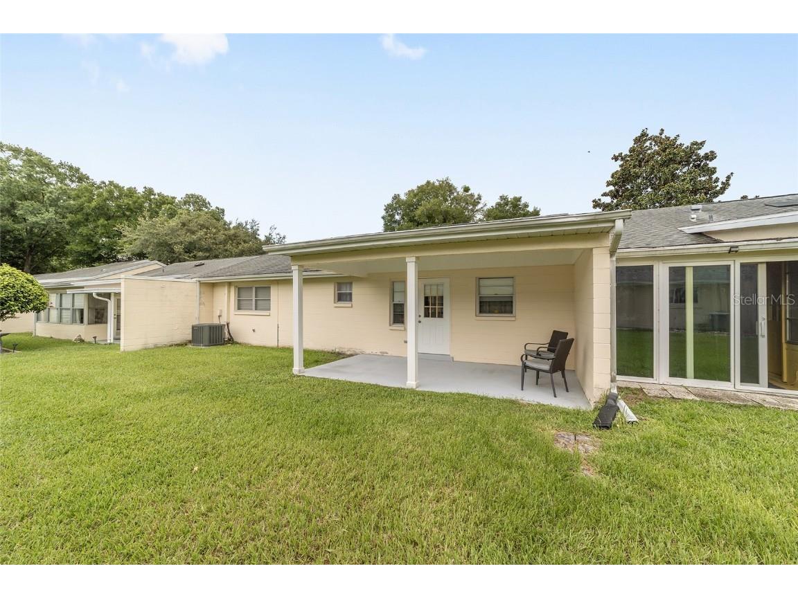 8677 SW 95th Lane #E Ocala FL 34481 OM713215 image6