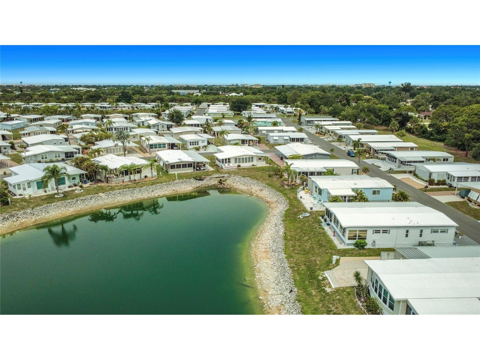 868 Baveno Drive Venice FL 34285 N6144616 image43