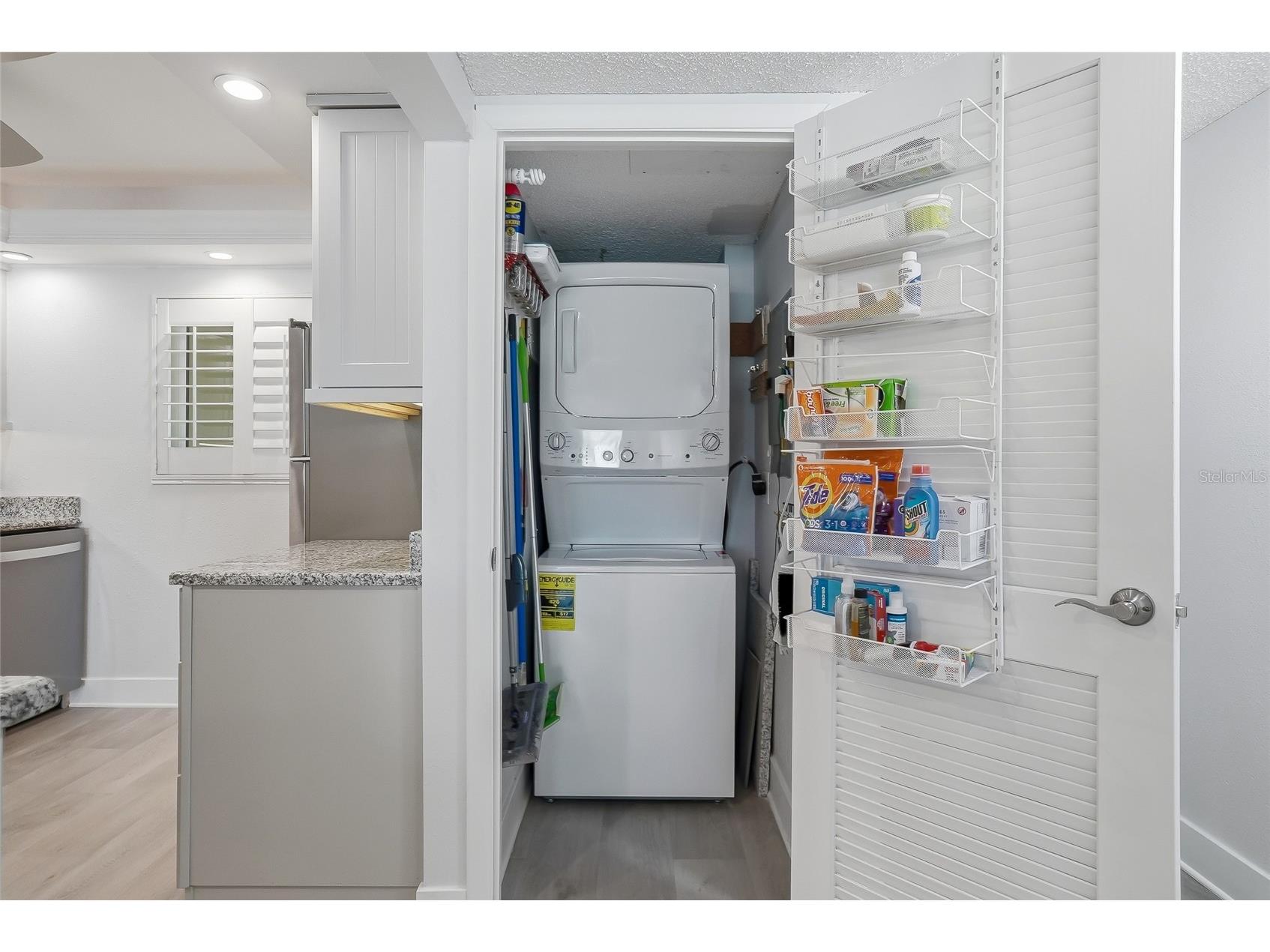 868 Bayway Boulevard #101 Clearwater Beach FL 33767 TB8488114 image11