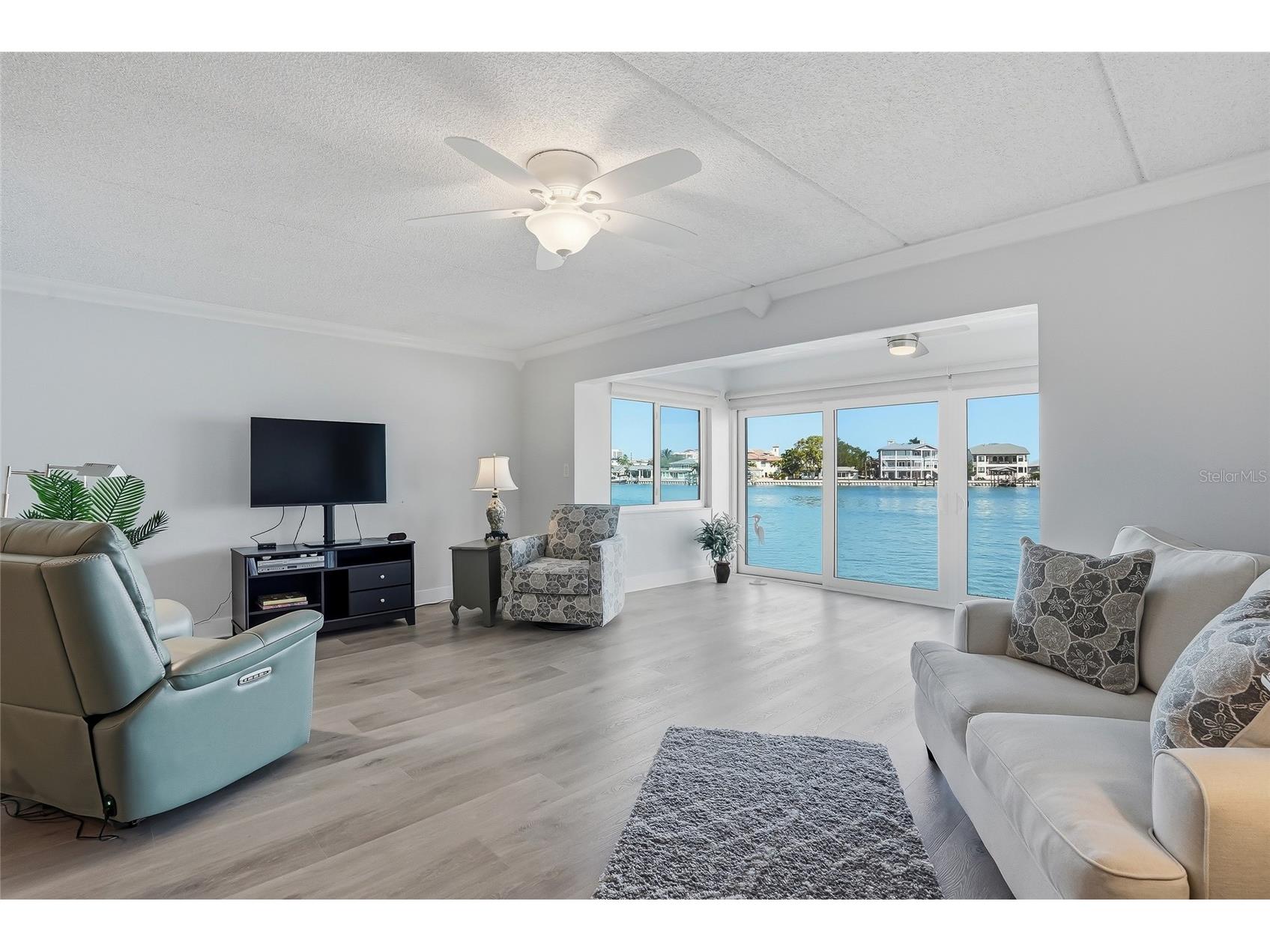 868 Bayway Boulevard #101 Clearwater Beach FL 33767 TB8488114 image14