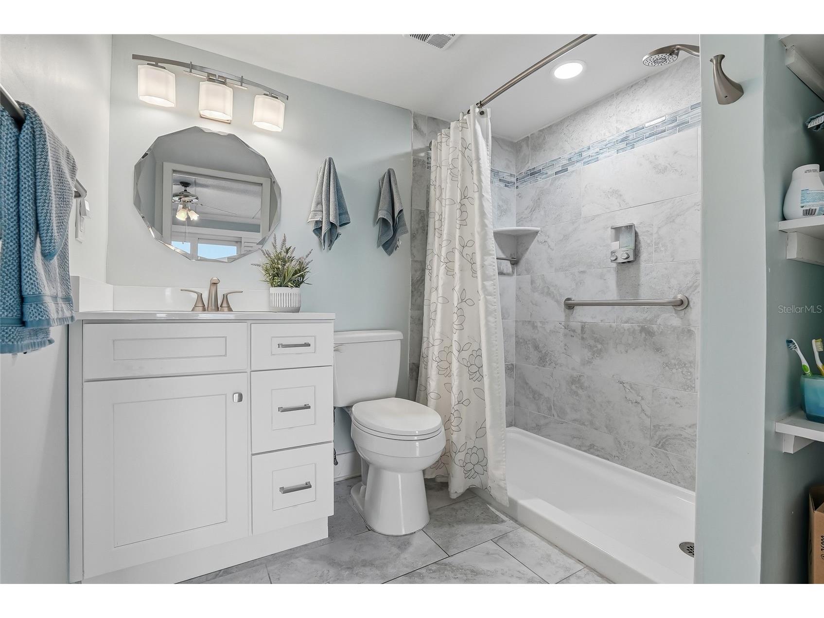 868 Bayway Boulevard #101 Clearwater Beach FL 33767 TB8488114 image27