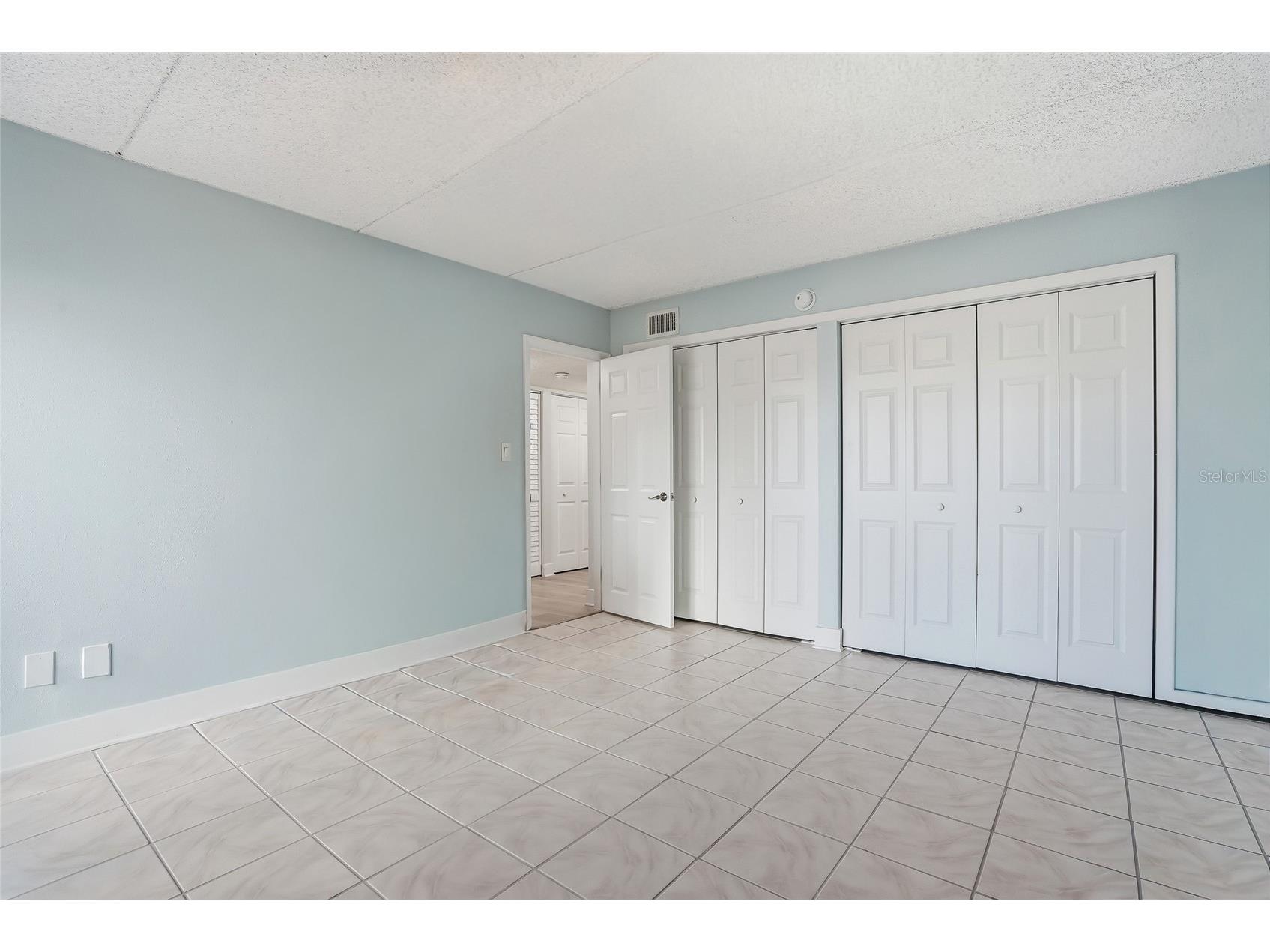 868 Bayway Boulevard #101 Clearwater Beach FL 33767 TB8488114 image32