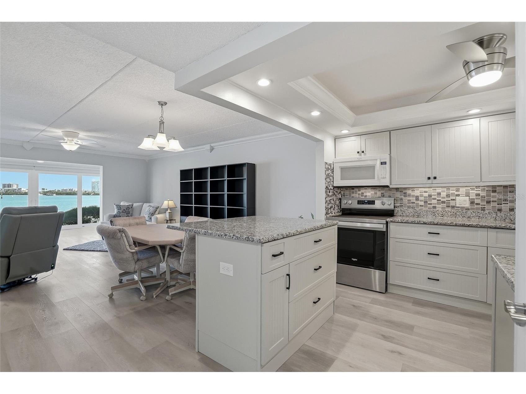 868 Bayway Boulevard #101 Clearwater Beach FL 33767 TB8488114 image4