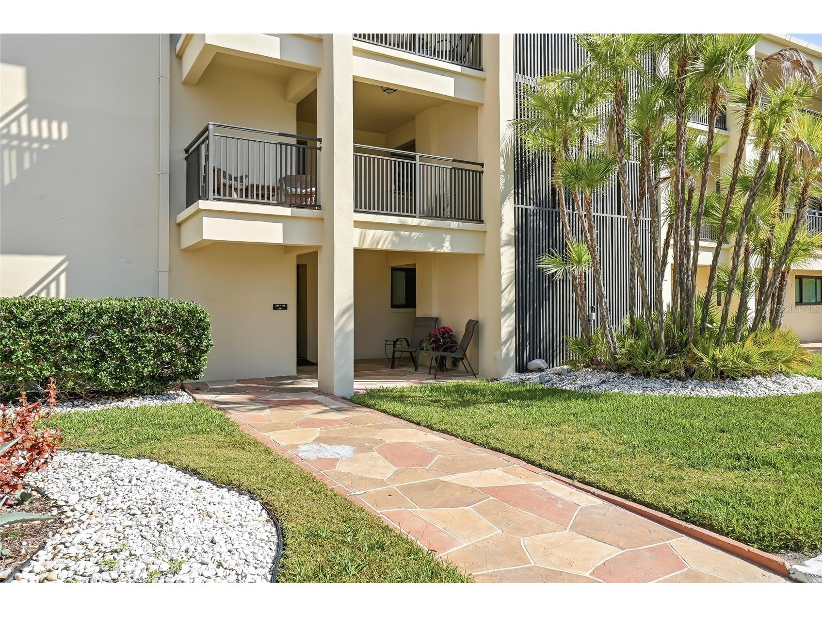 868 Bayway Boulevard #101 Clearwater Beach FL 33767 TB8488114 image42