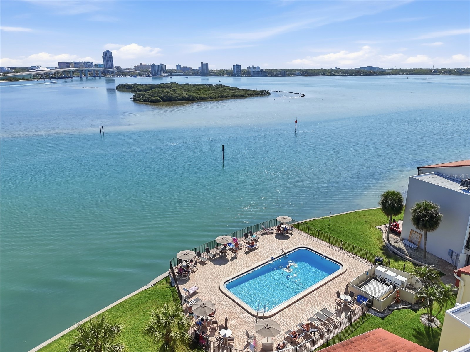 868 Bayway Boulevard #101 Clearwater Beach FL 33767 TB8488114 image58