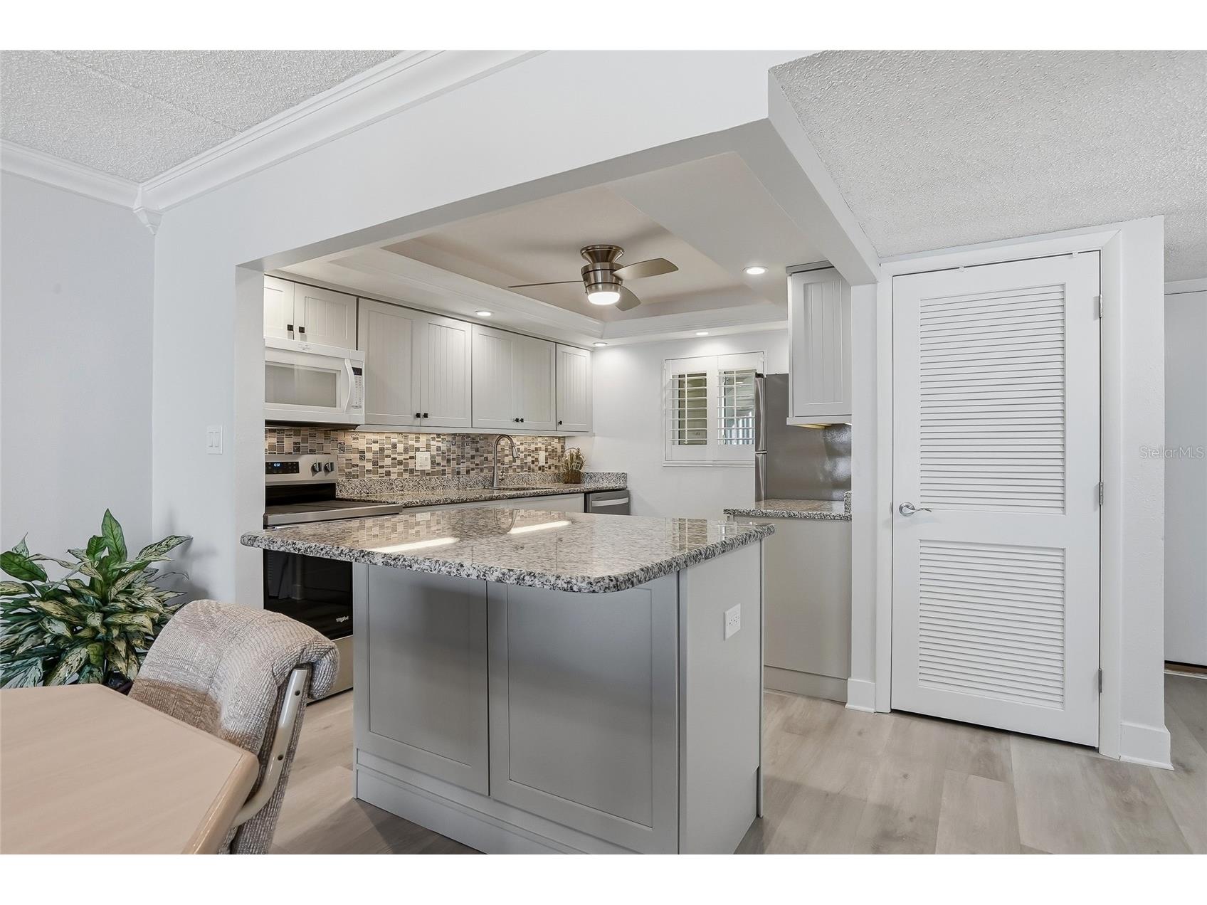 868 Bayway Boulevard #101 Clearwater Beach FL 33767 TB8488114 image6