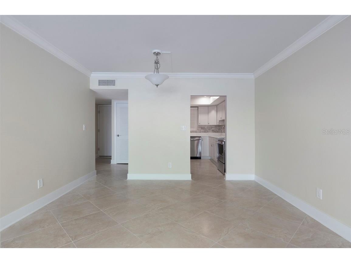 868 Bayway Boulevard #108 Clearwater Beach FL 33767 TB8456492 image15
