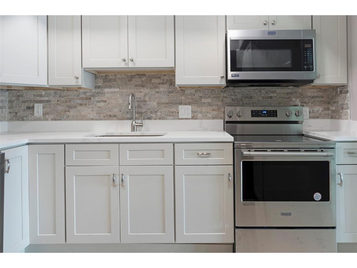 868 Bayway Boulevard #108 Clearwater Beach FL 33767 TB8456492 image17