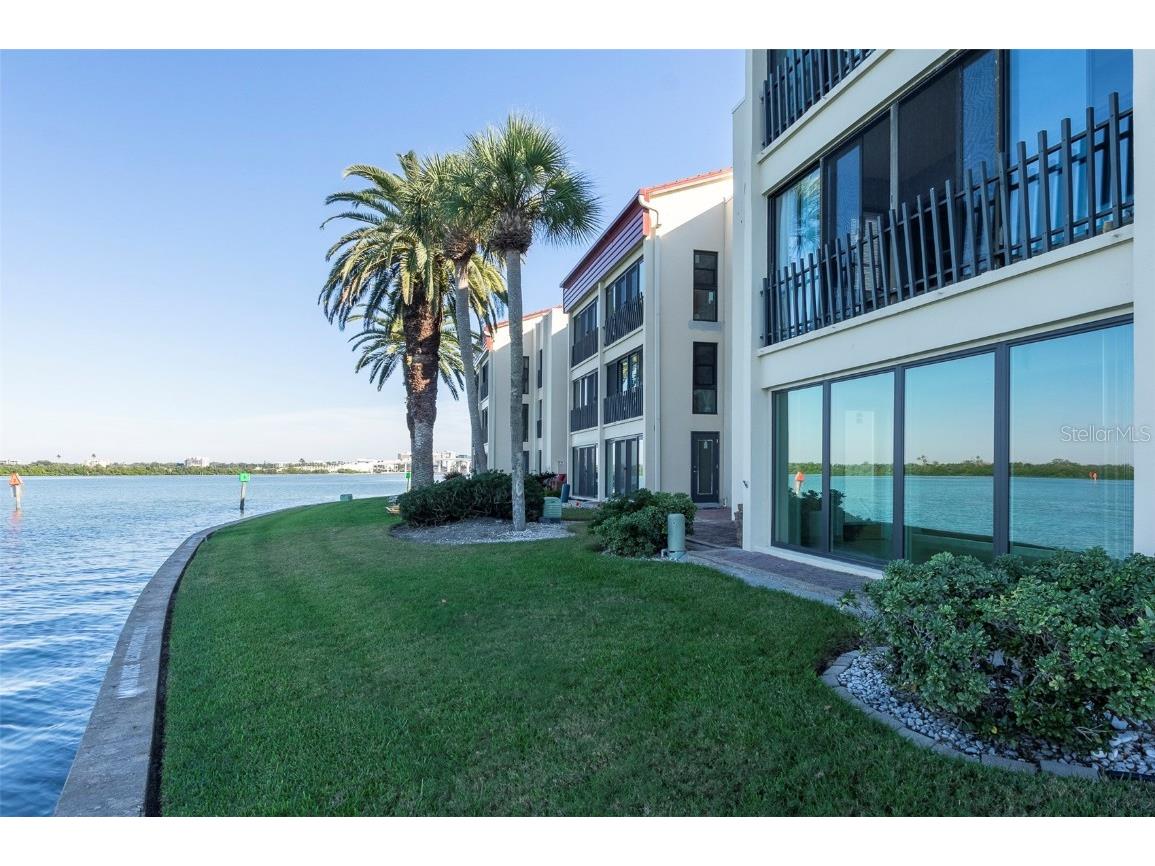 868 Bayway Boulevard #108 Clearwater Beach FL 33767 TB8456492 image34