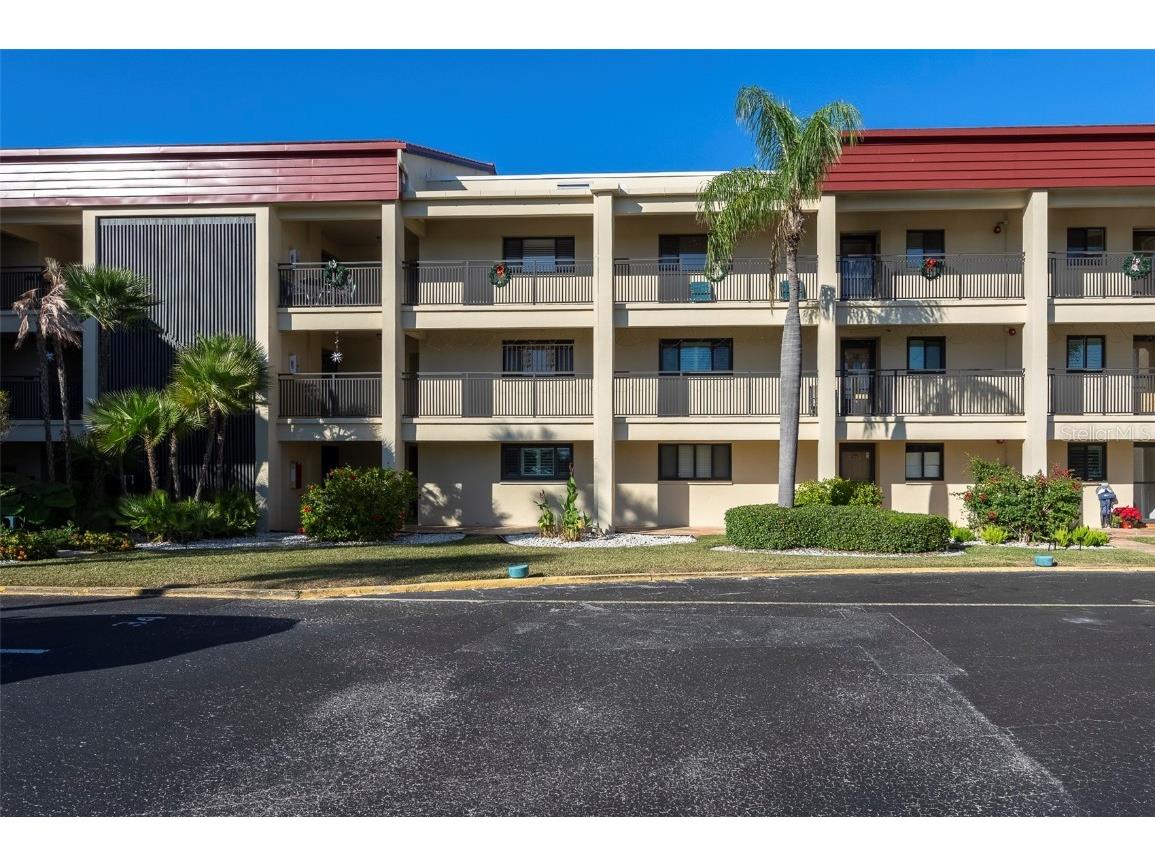 868 Bayway Boulevard #108 Clearwater Beach FL 33767 TB8456492 image39