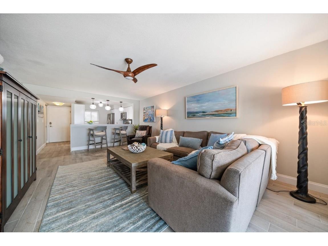 868 Bayway Boulevard #206 Clearwater Beach FL 33767 - INTRACOASTAL TB8382760 image5