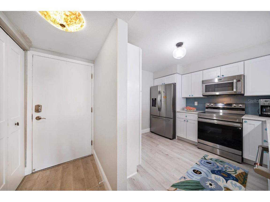 868 Bayway Boulevard #206 Clearwater Beach FL 33767 - INTRACOASTAL TB8382760 image7