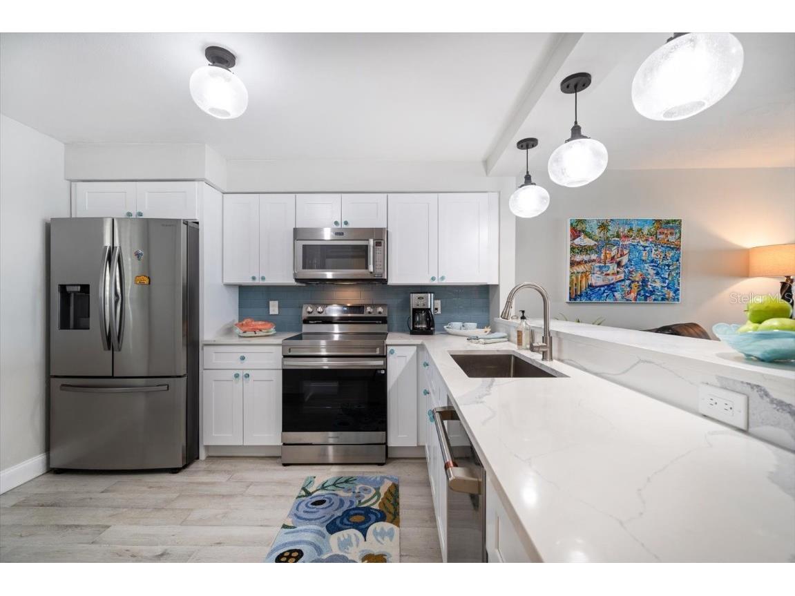 868 Bayway Boulevard #206 Clearwater Beach FL 33767 - INTRACOASTAL TB8382760 image8