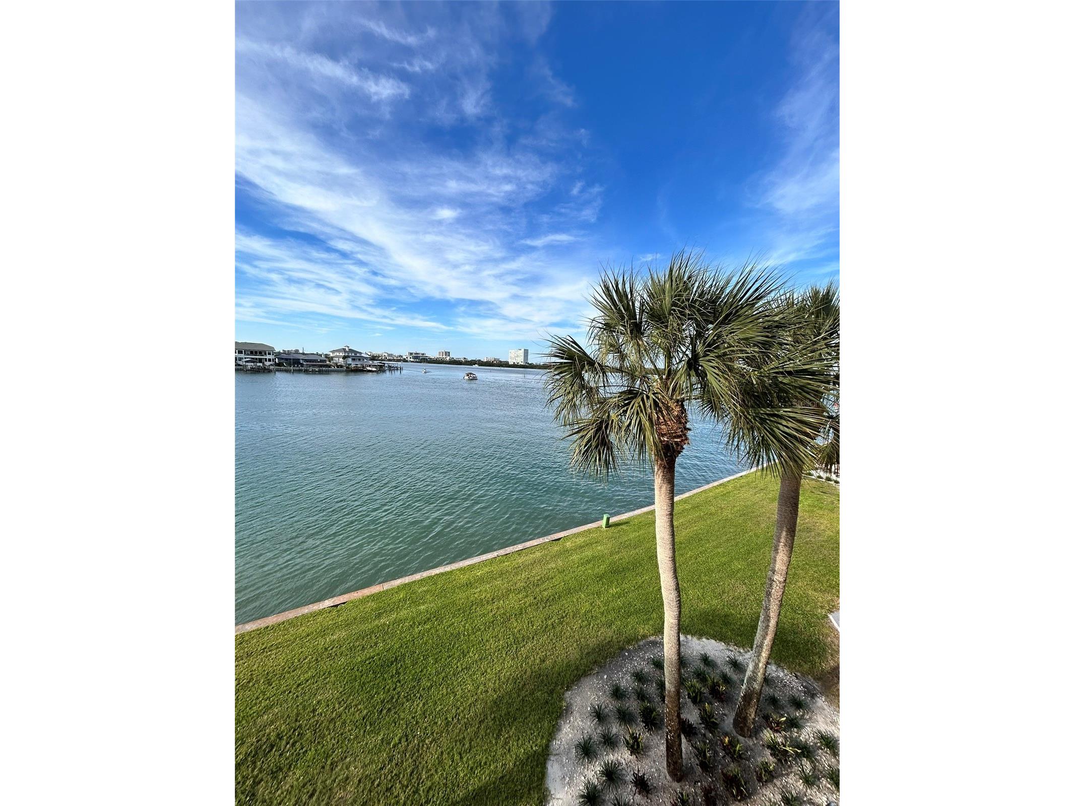 868 Bayway Boulevard #304 Clearwater Beach FL 33767 TB8494289 image1