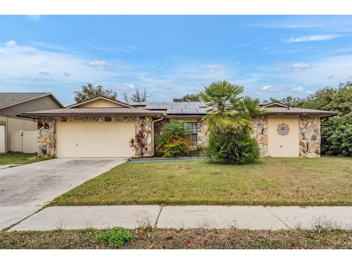 868 Timber Pond Drive Brandon FL 33510 TB8351967 image1