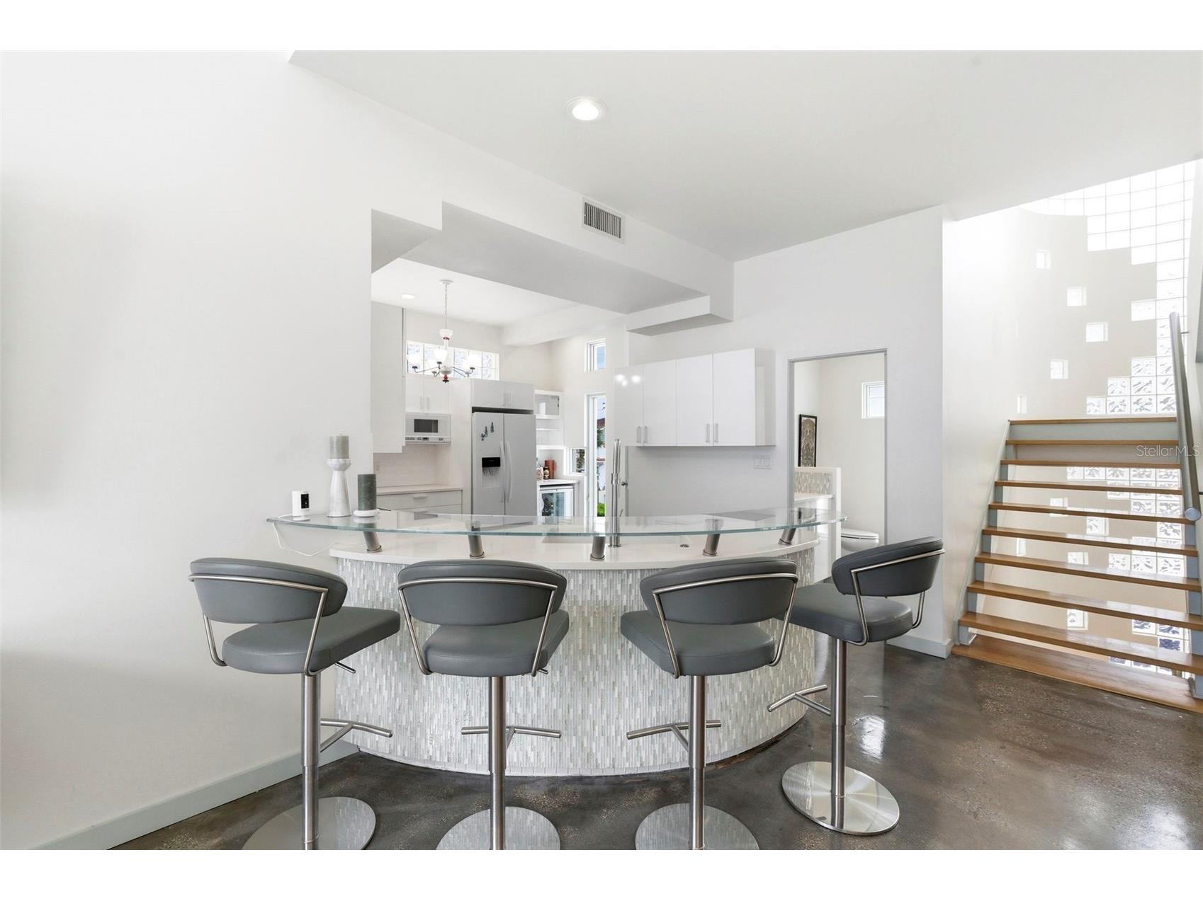 8680 W Gulf Boulevard Treasure Island FL 33706 - GULF OF MEXICO TB8492418 image14
