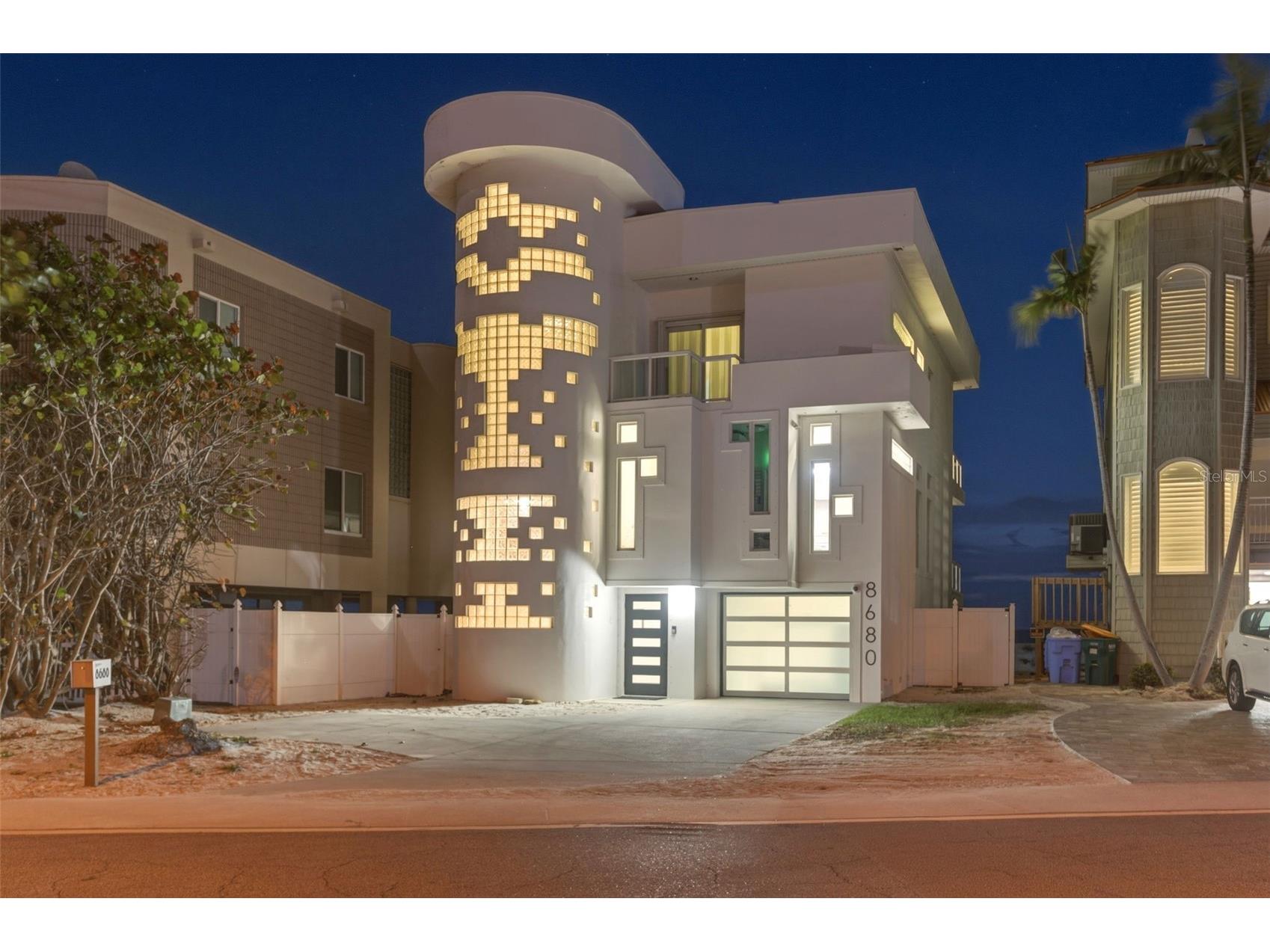 8680 W Gulf Boulevard Treasure Island FL 33706 - GULF OF MEXICO TB8492418 image2