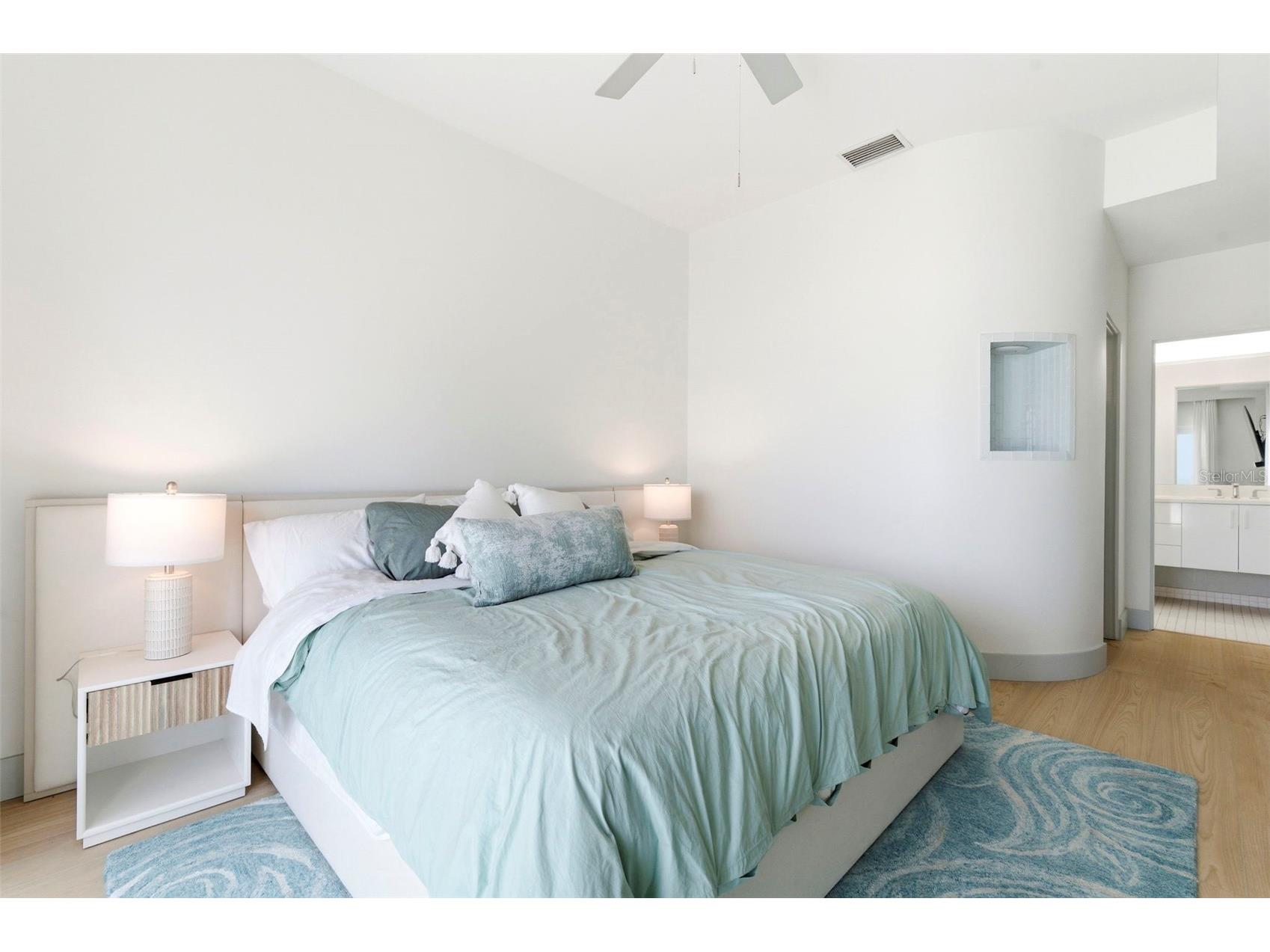 8680 W Gulf Boulevard Treasure Island FL 33706 - GULF OF MEXICO TB8492418 image30