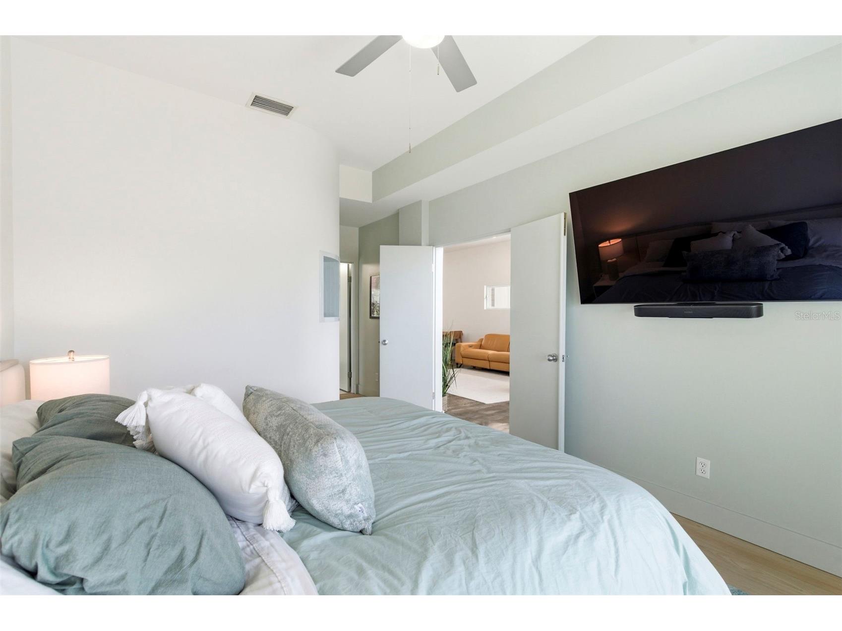 8680 W Gulf Boulevard Treasure Island FL 33706 - GULF OF MEXICO TB8492418 image31