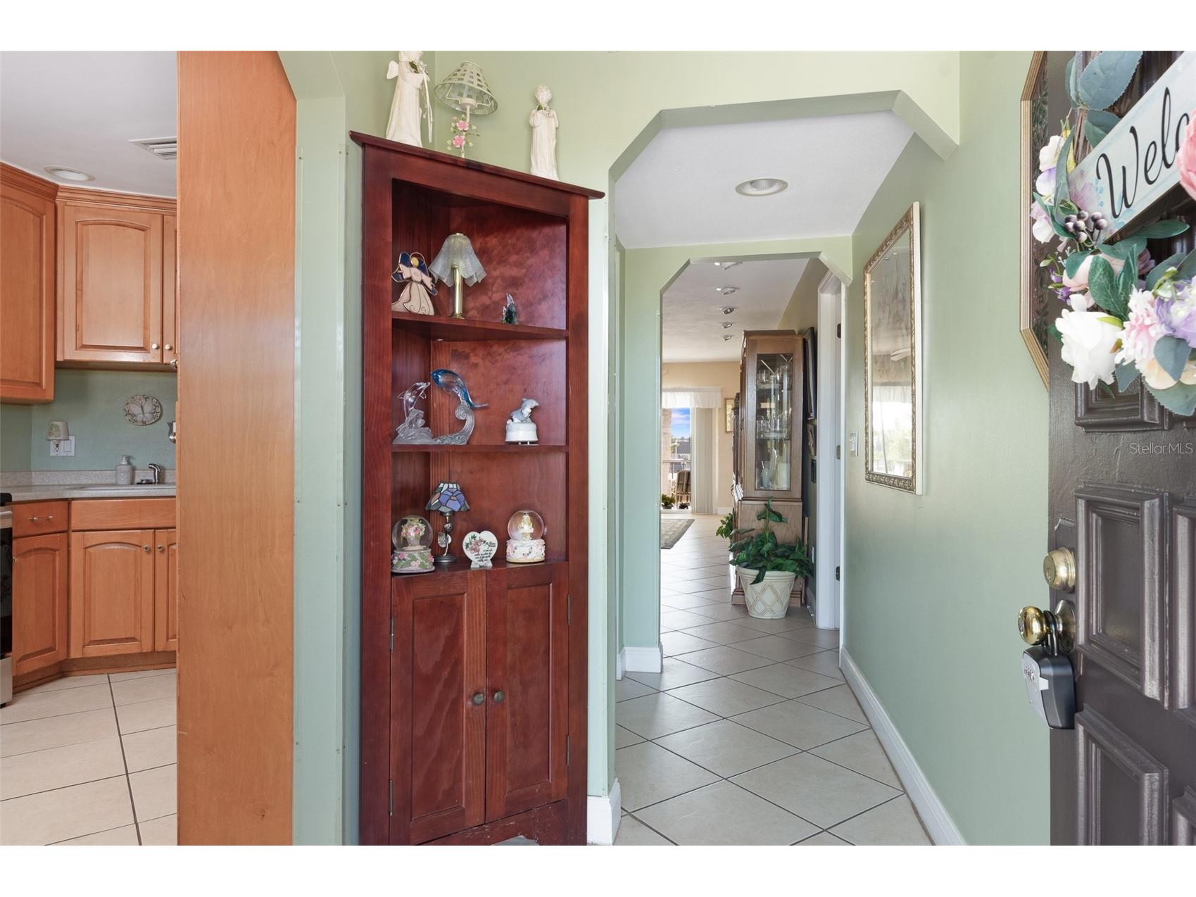 8681 Bardmoor Boulevard #601C (301) Seminole FL 33777 TB8467024 image3