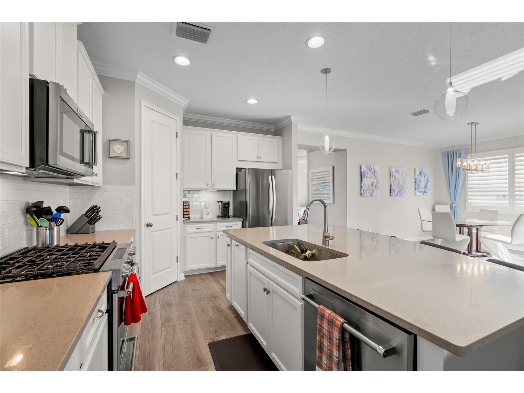 8681 Rain Song Road Sarasota FL 34238 A4688294 image8