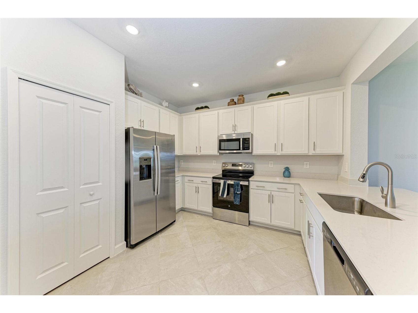 8682 Seasalt Loop Englewood FL 34224 A4696623 image13