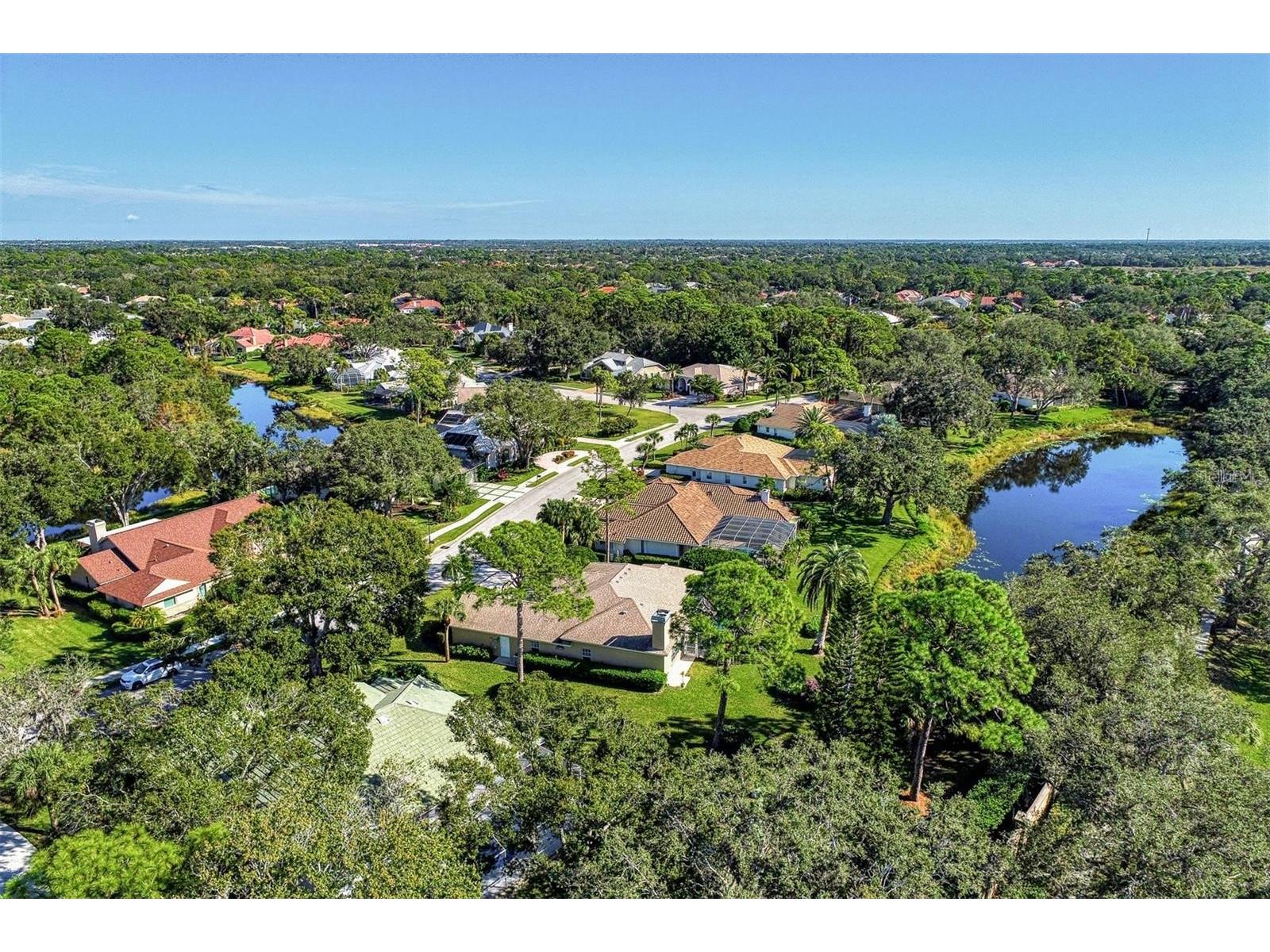 8684 Woodbriar Drive Sarasota FL 34238 A4684548 image36
