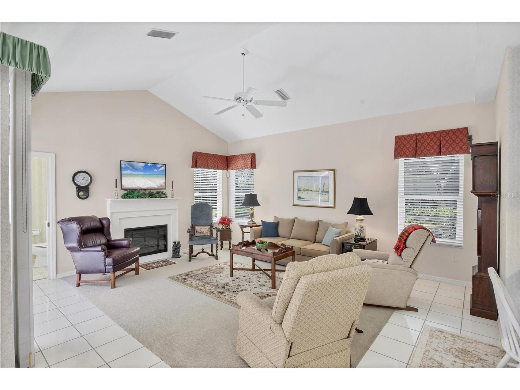 8684 Woodbriar Drive Sarasota FL 34238 A4684548 image4