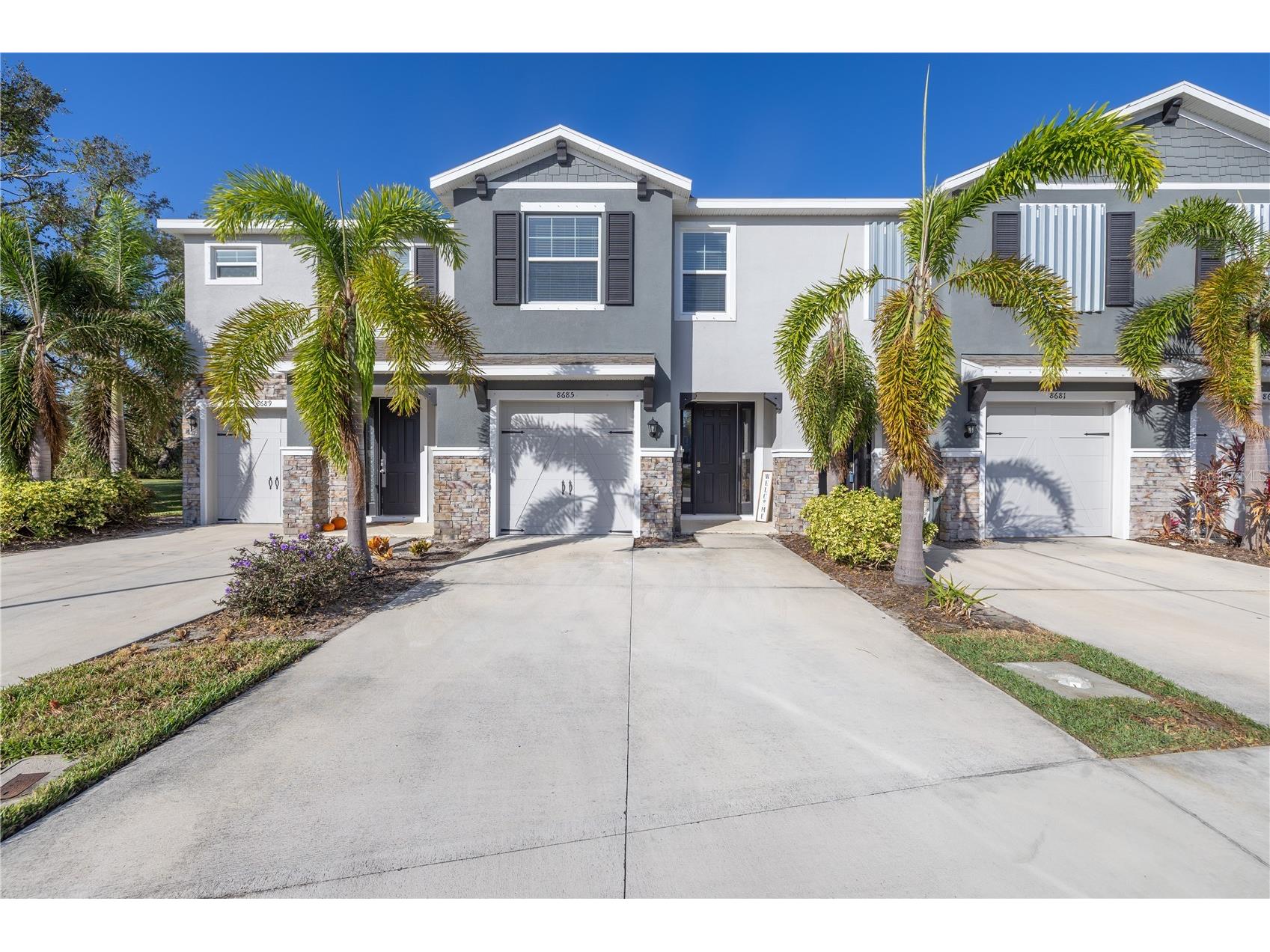 8685 Daydream Street Sarasota FL 34238 A4689829 image1