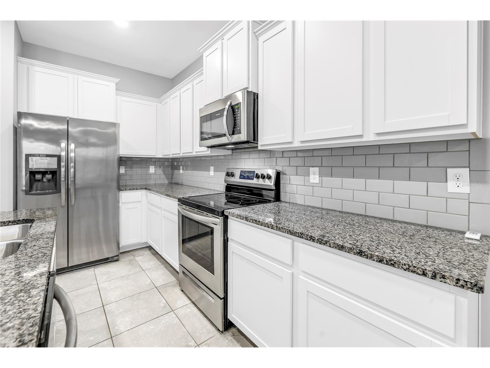 8685 Daydream Street Sarasota FL 34238 A4689829 image16