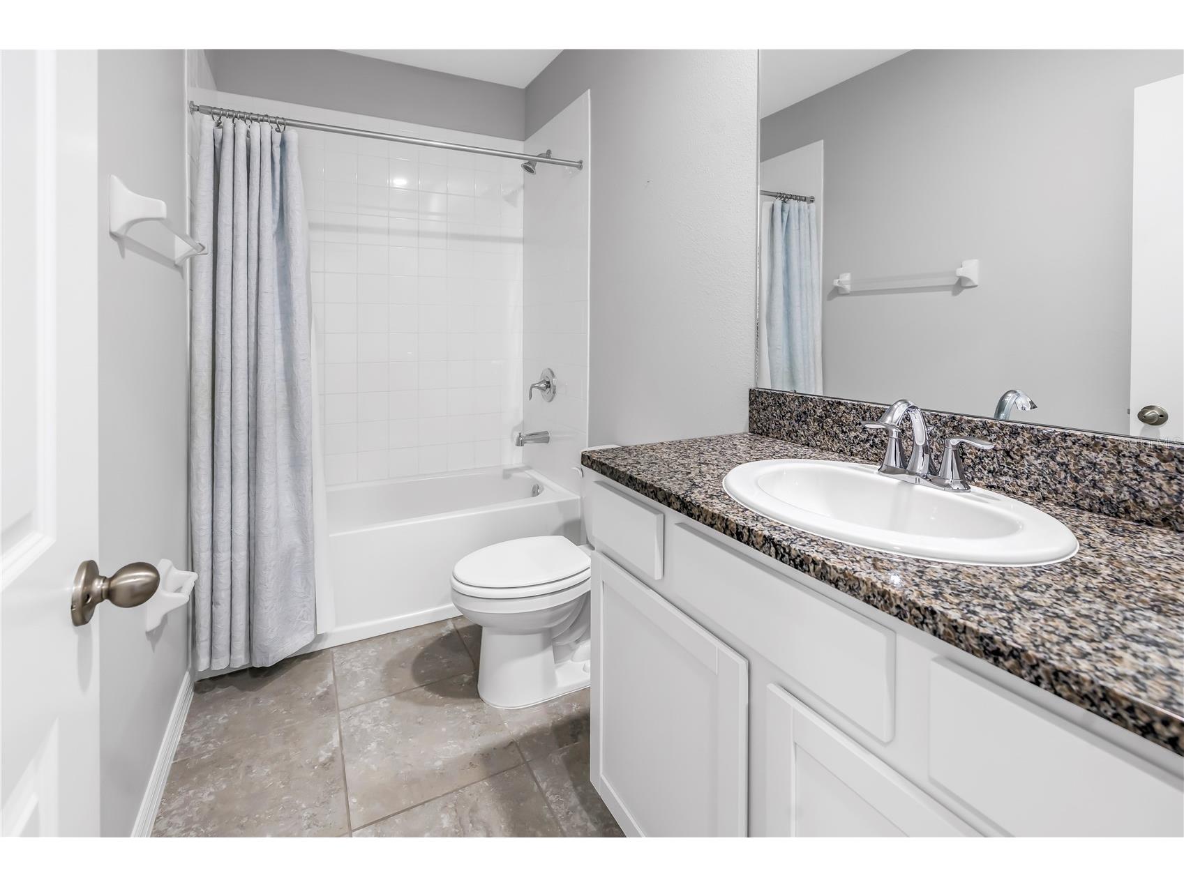 8685 Daydream Street Sarasota FL 34238 A4689829 image32