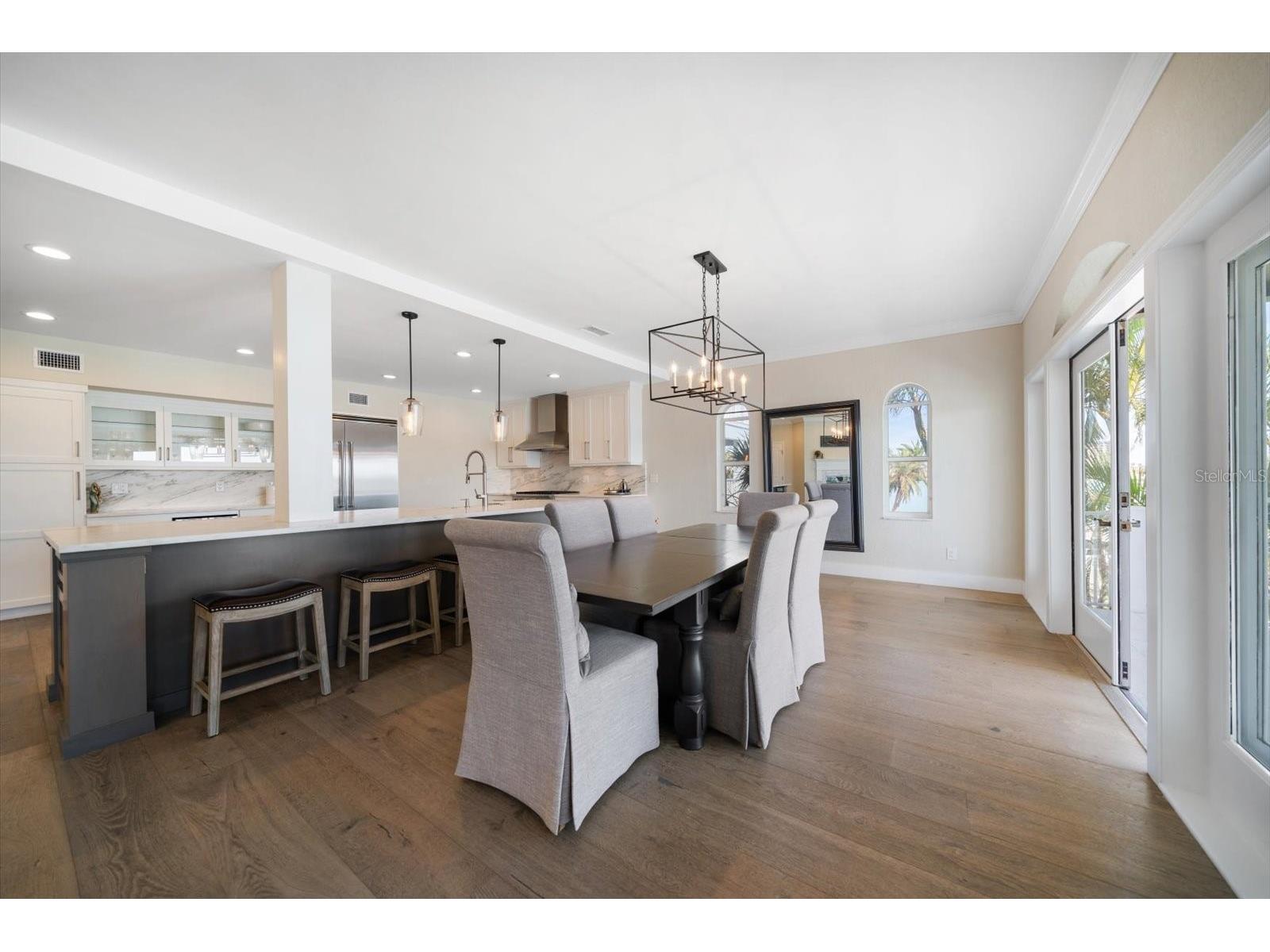 8685 E Bay Drive Treasure Island FL 33706 - BLIND PASS WATERWAY TB8487230 image13